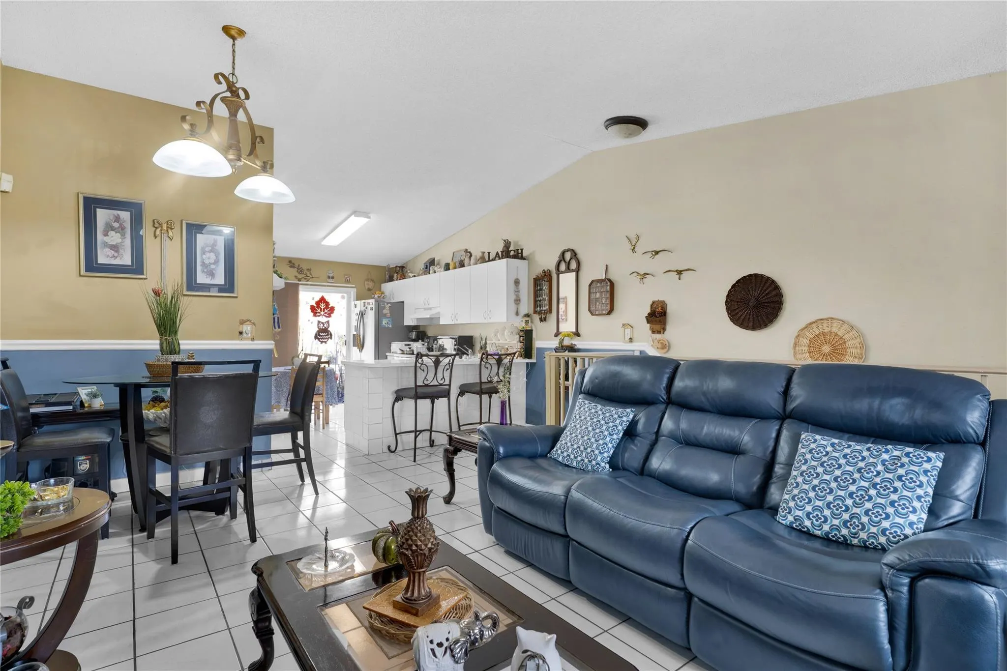 7842 W 34 LN, #202