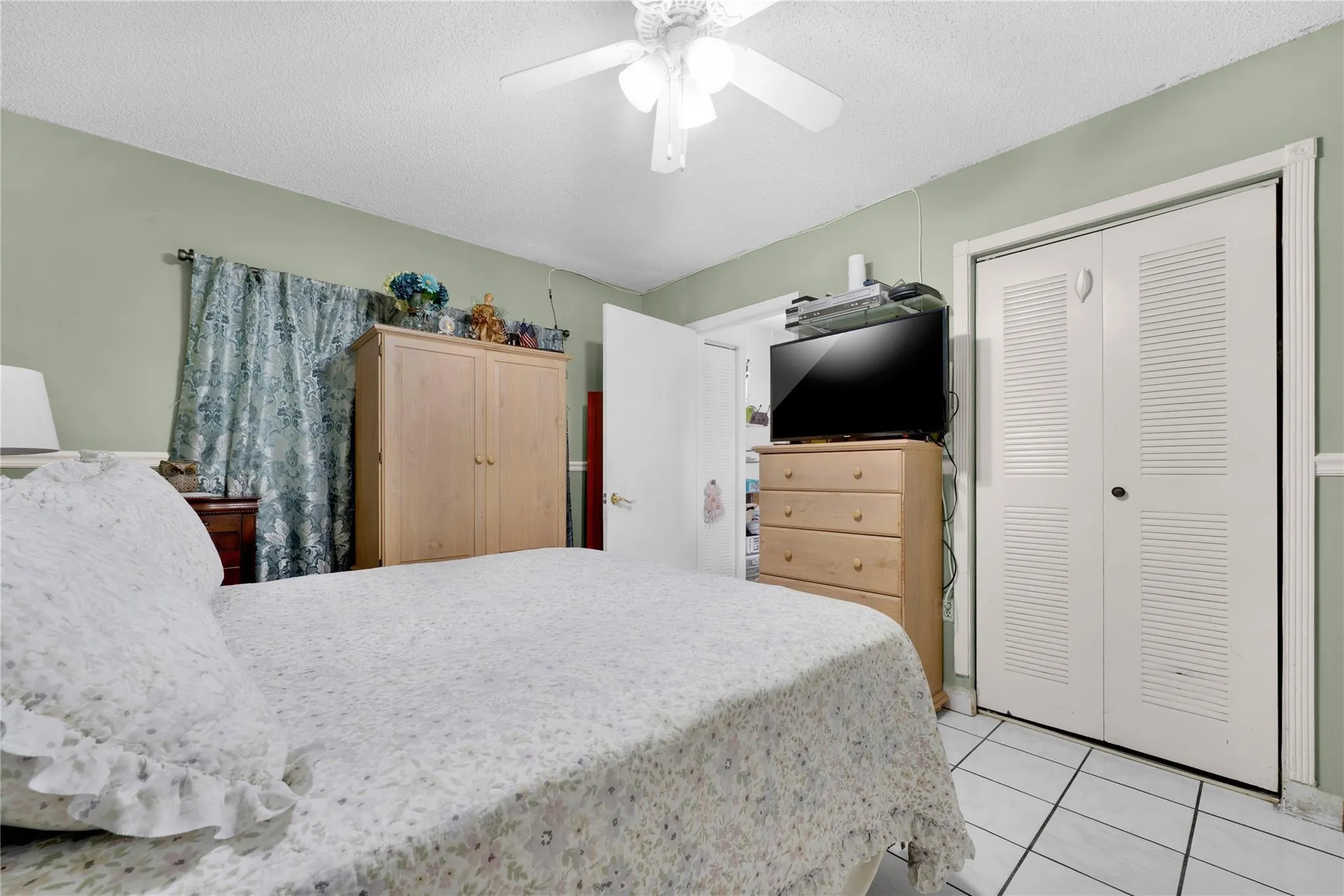 7842 W 34 LN, #202