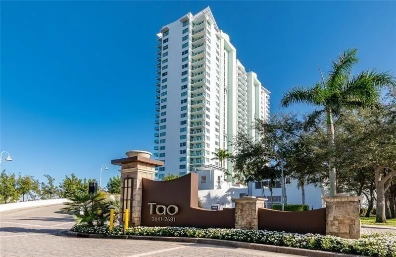 2641 N Flamingo Rd, #1902