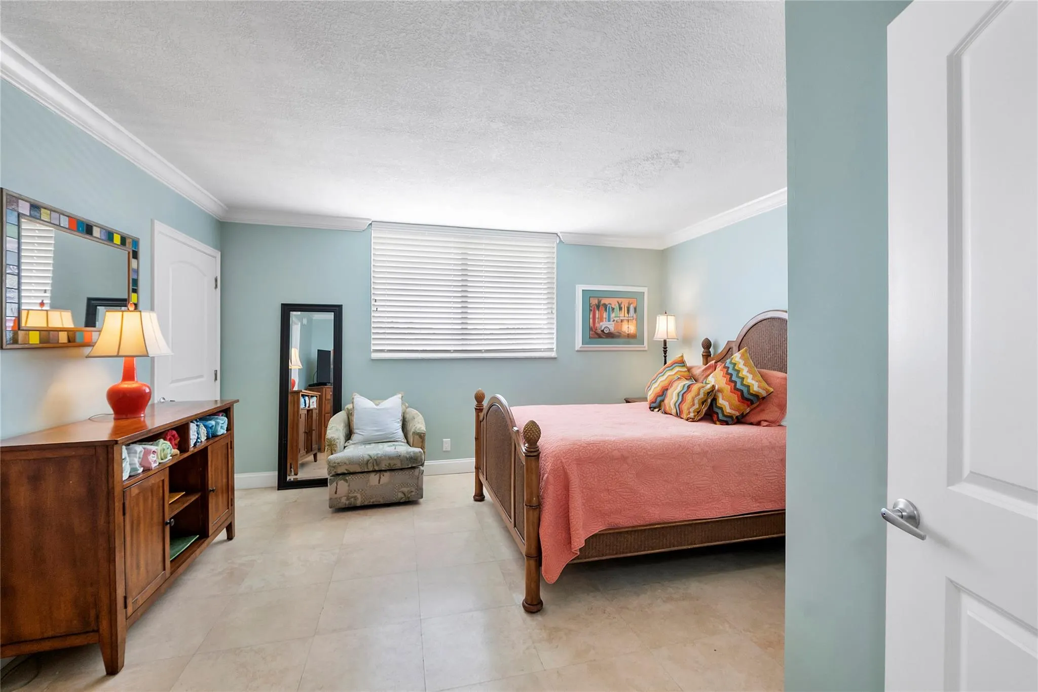 2080 E Hillsboro Blvd, #407