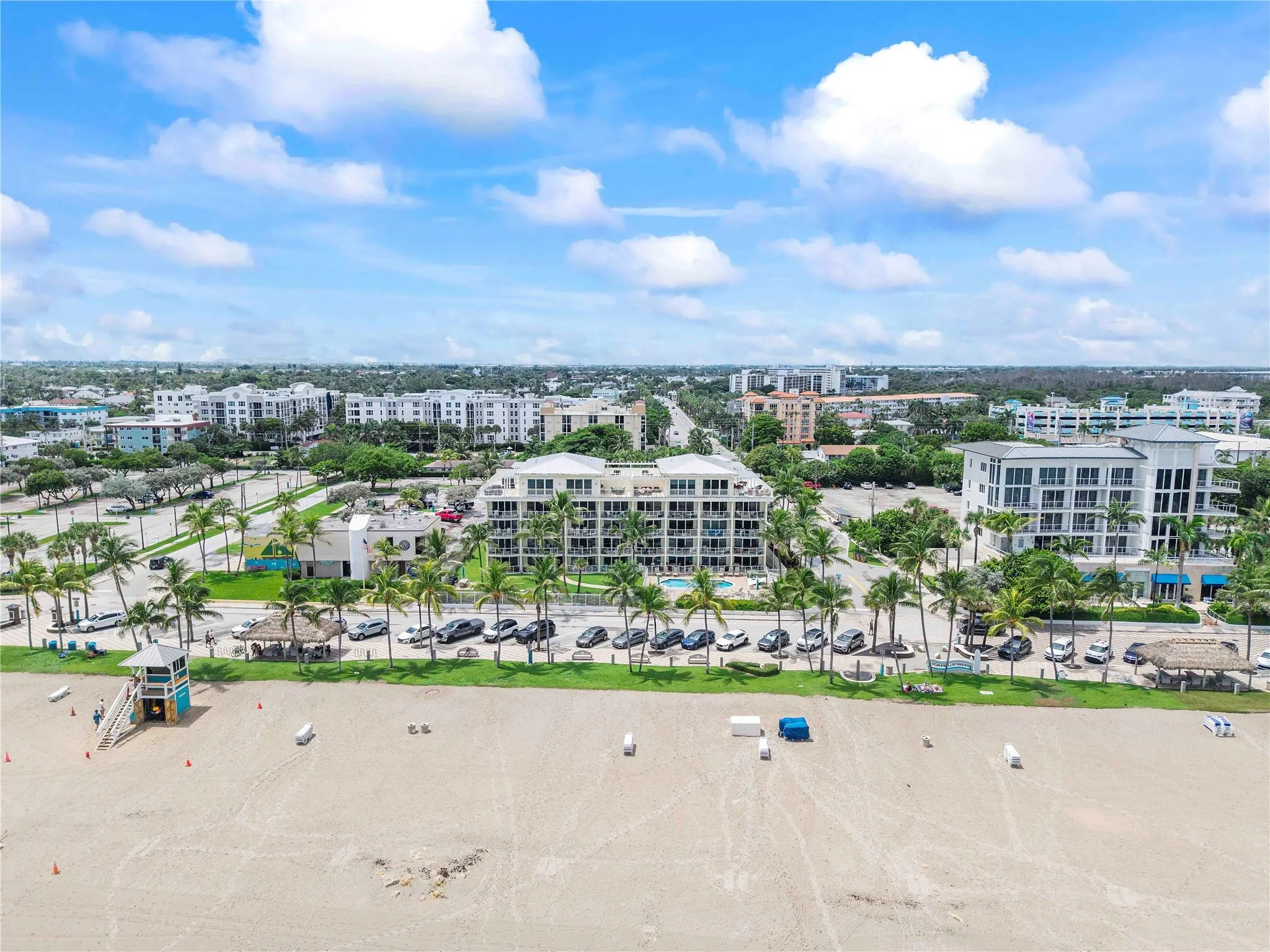 2080 E Hillsboro Blvd, #407
