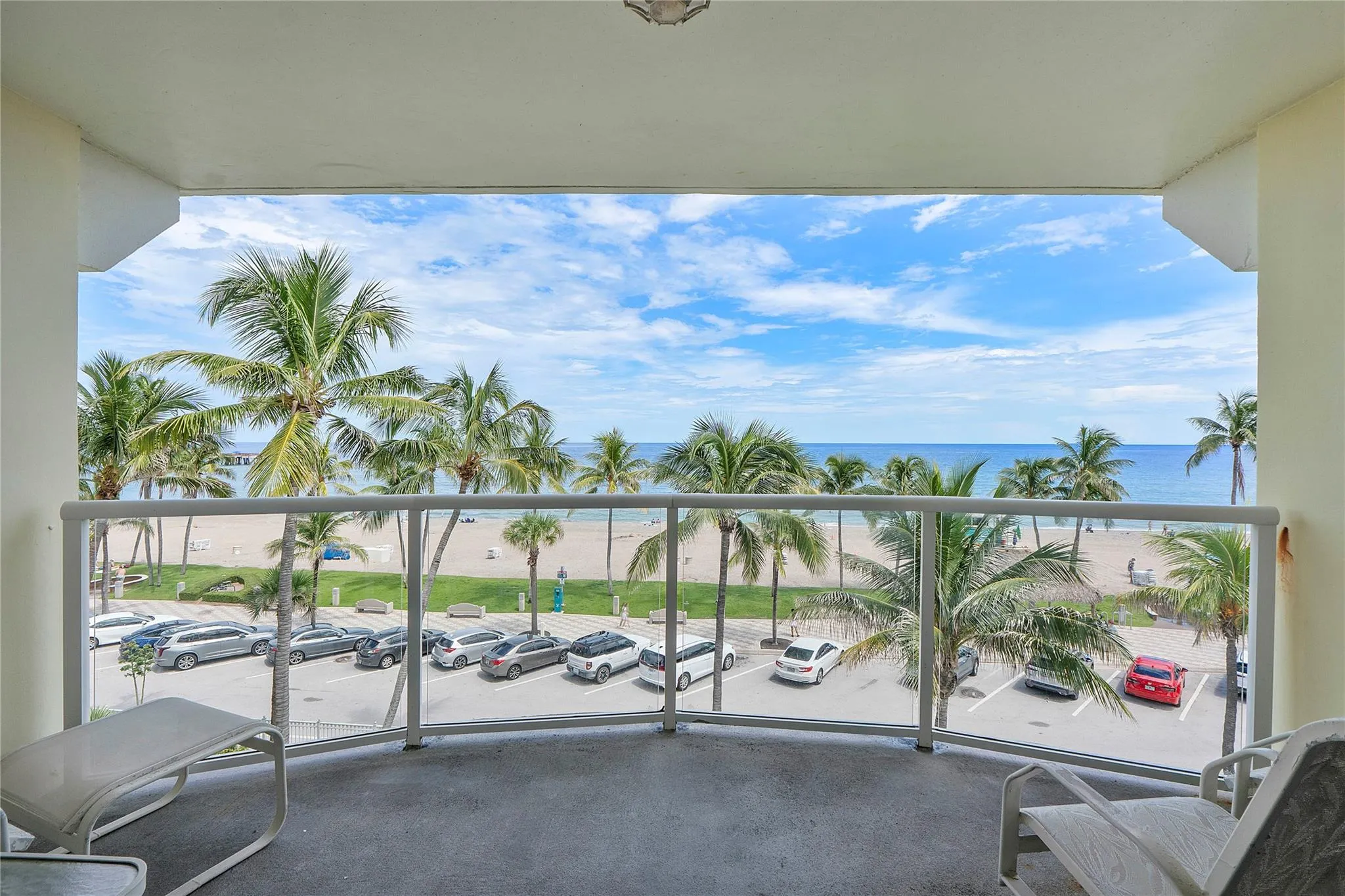 2080 E Hillsboro Blvd, #407