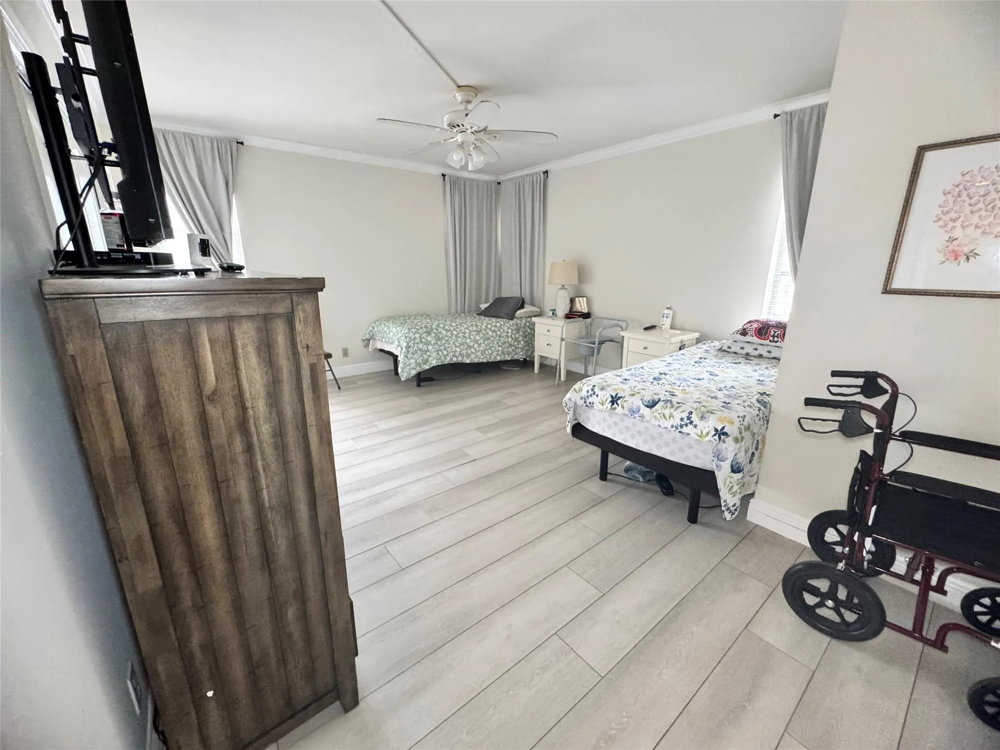 2850 N Palm Aire Drive, #207