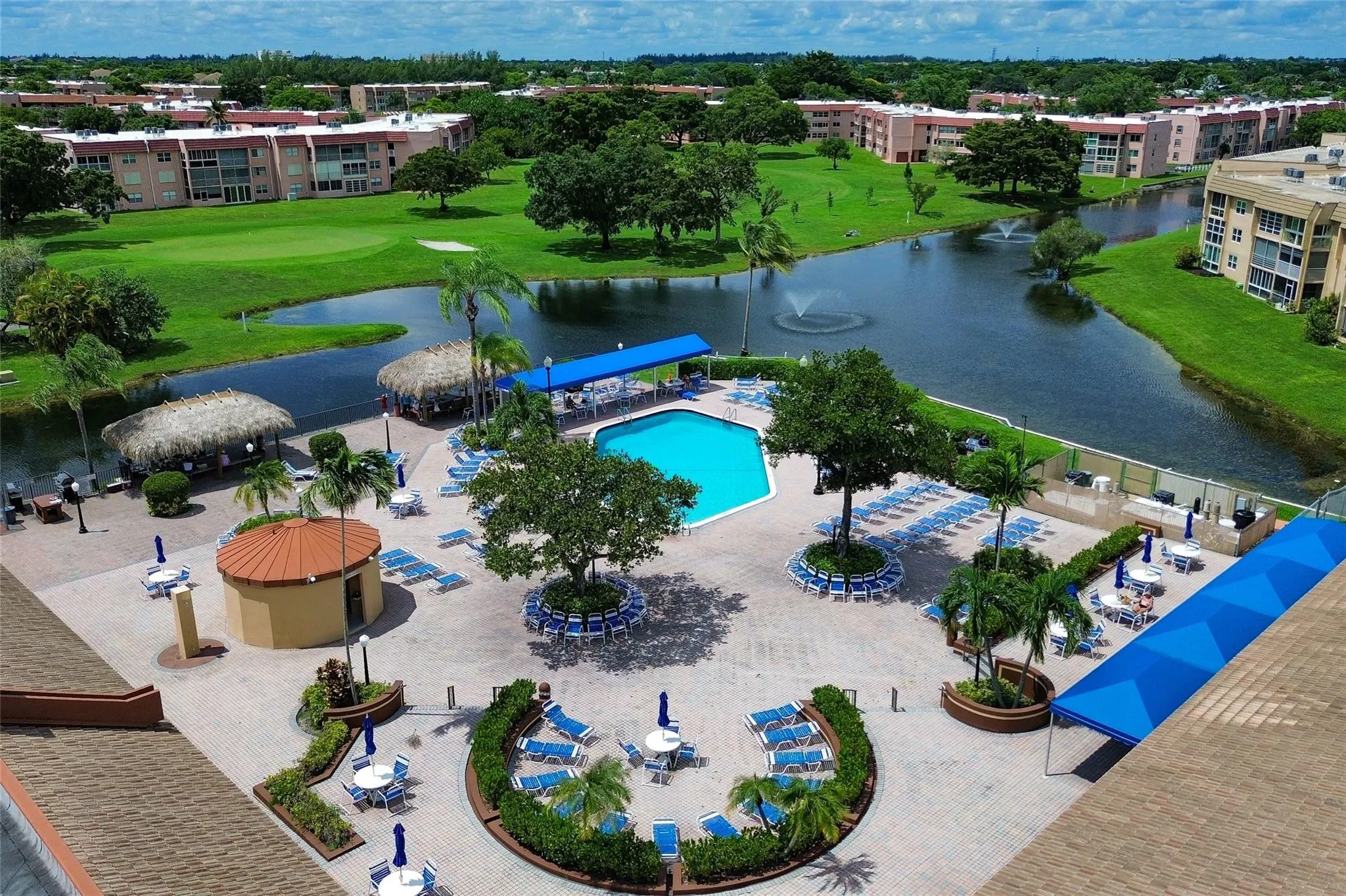 9460 Sunrise Lakes Blvd, #202