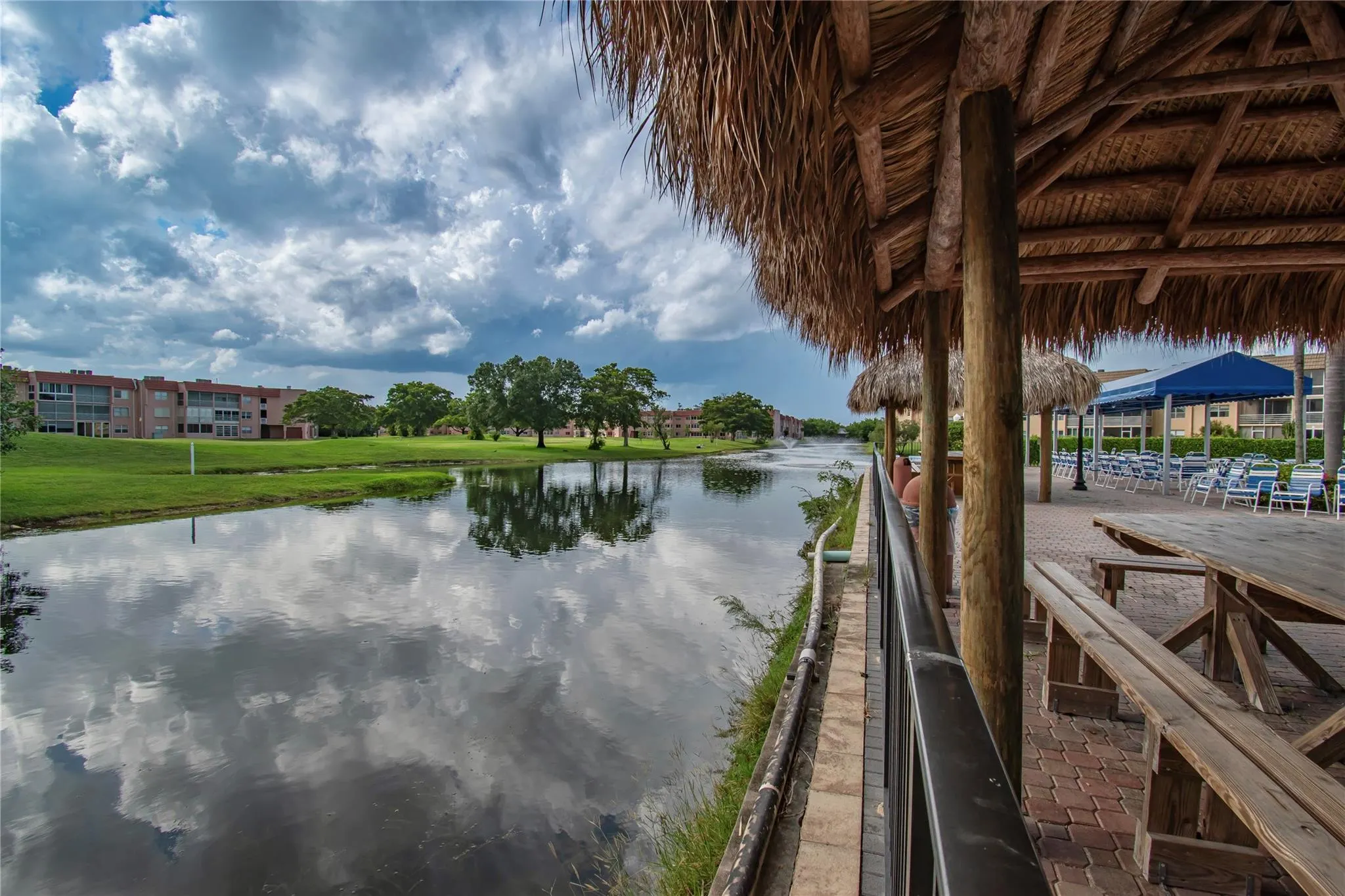 9460 Sunrise Lakes Blvd, #202
