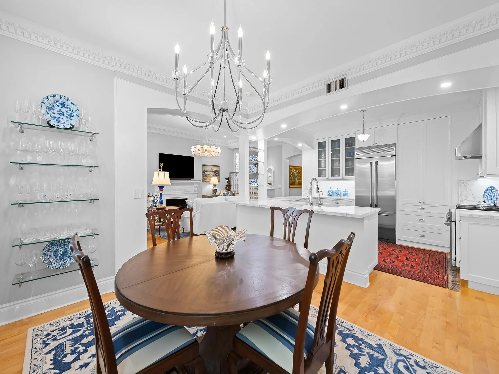 525 N Victoria Park Rd