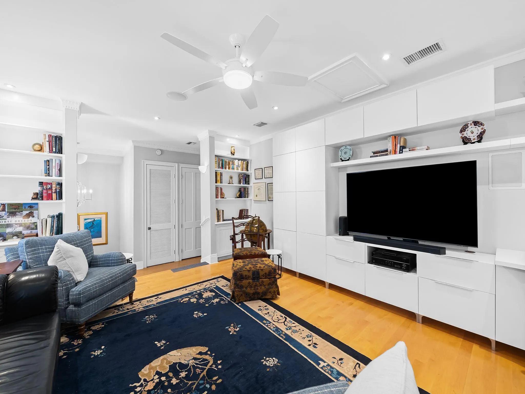 525 N Victoria Park Rd