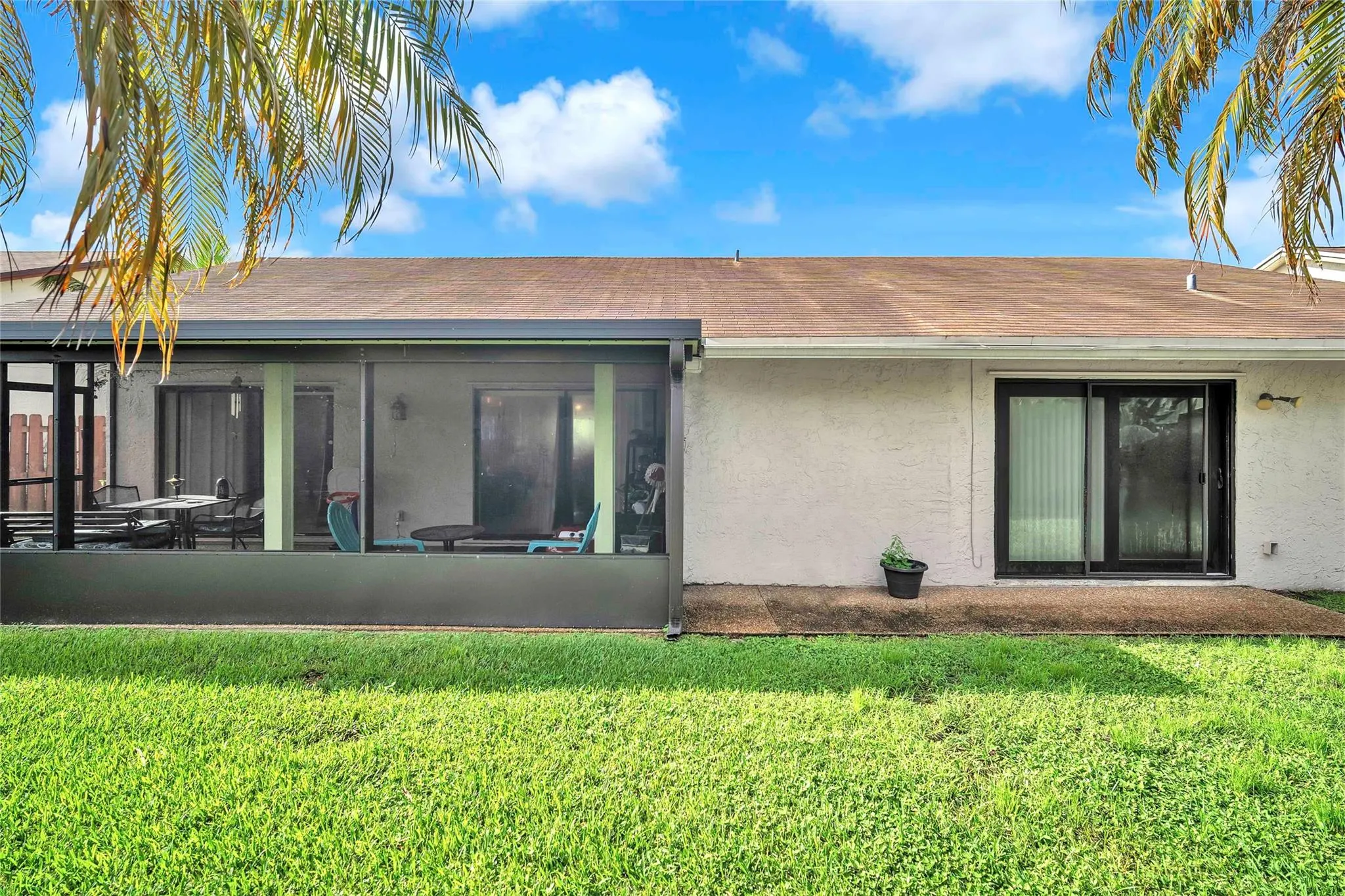 8621 NW 46th Ct