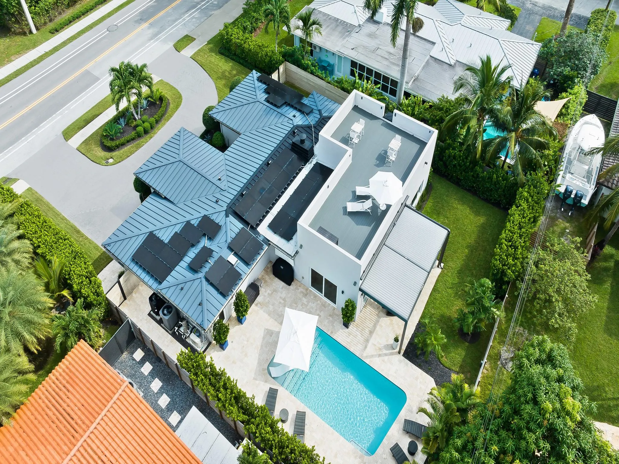 1711 Bayview Dr