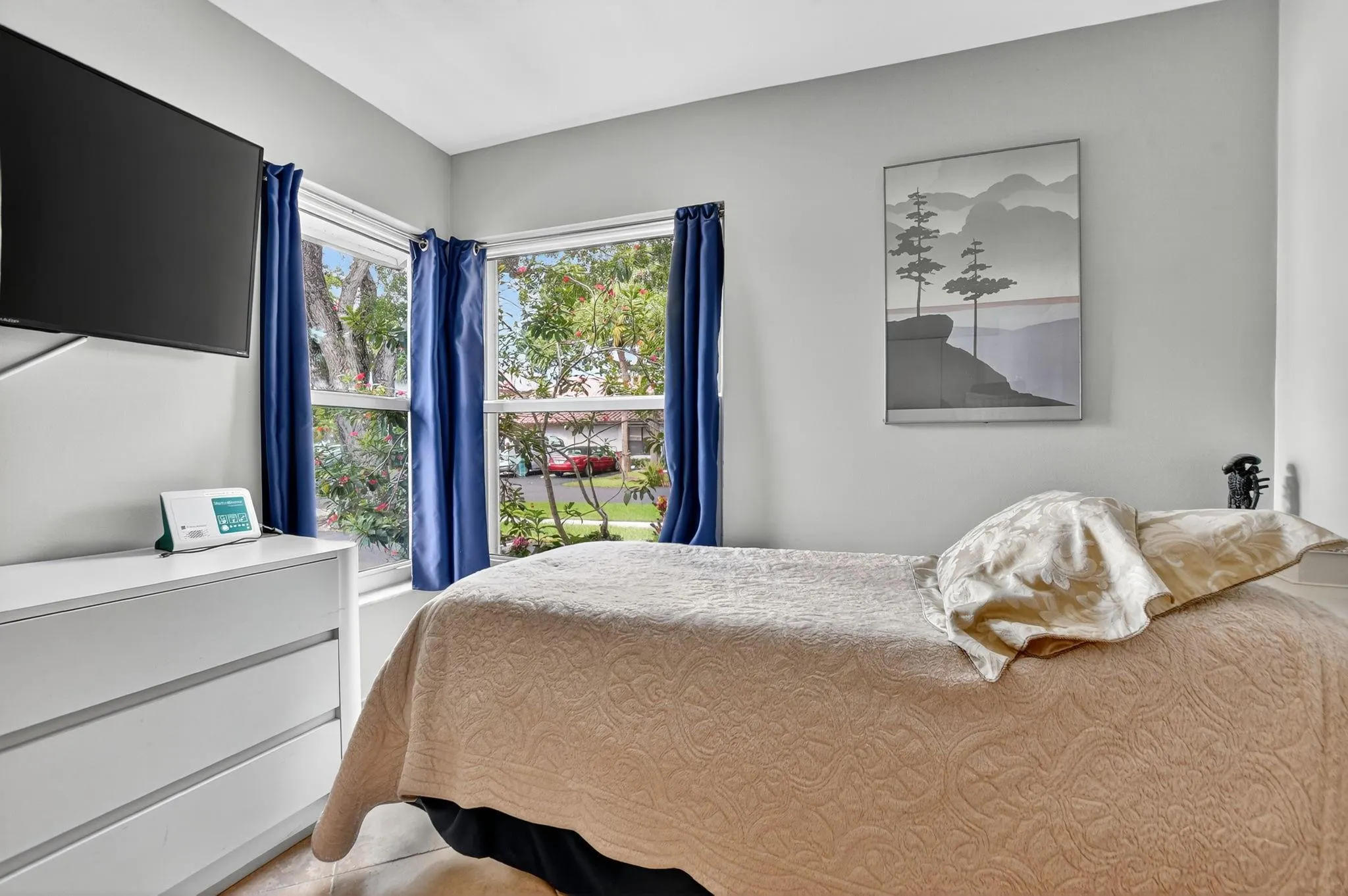 3032 Lake Shore Dr, #3032