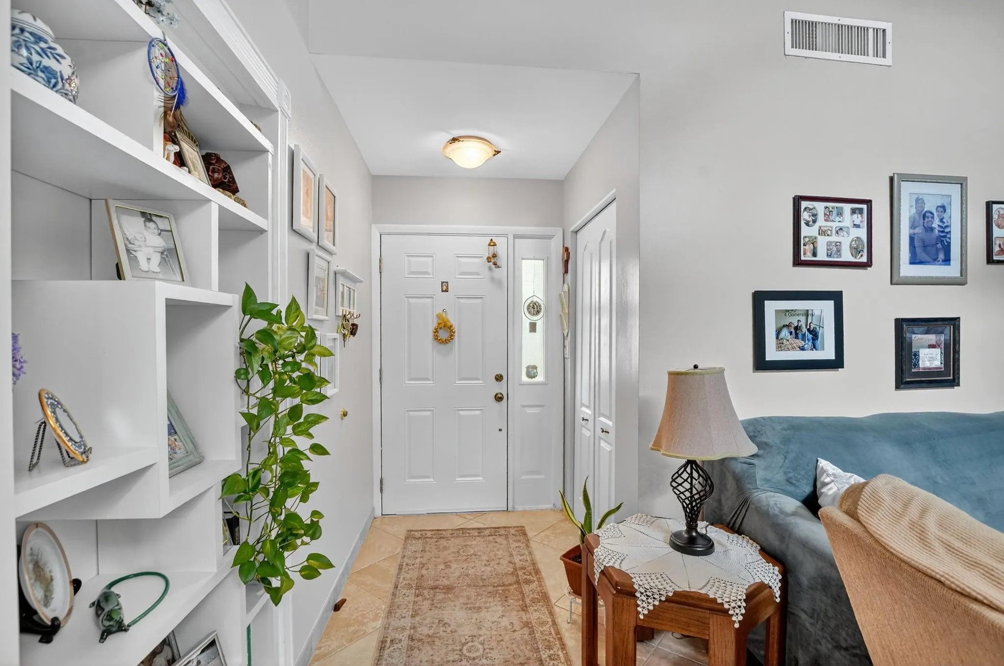 3032 Lake Shore Dr, #3032