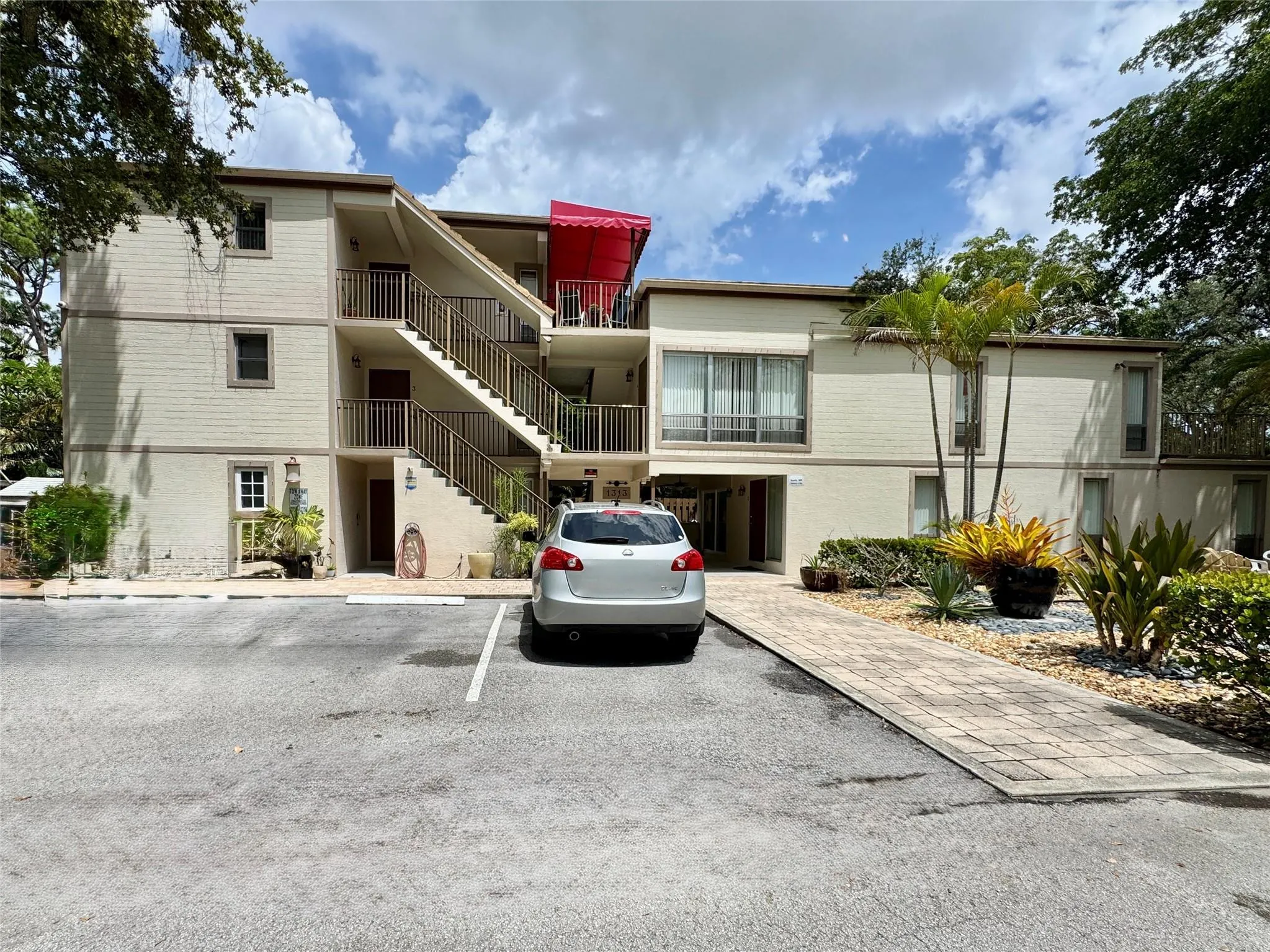 1313 SW 8th Ct, #1