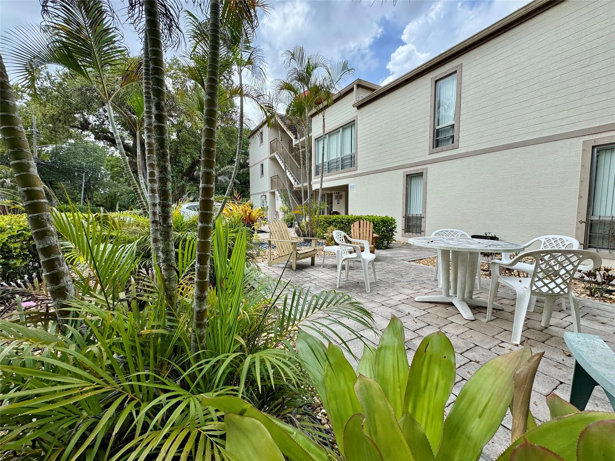 1313 SW 8th Ct, #1
