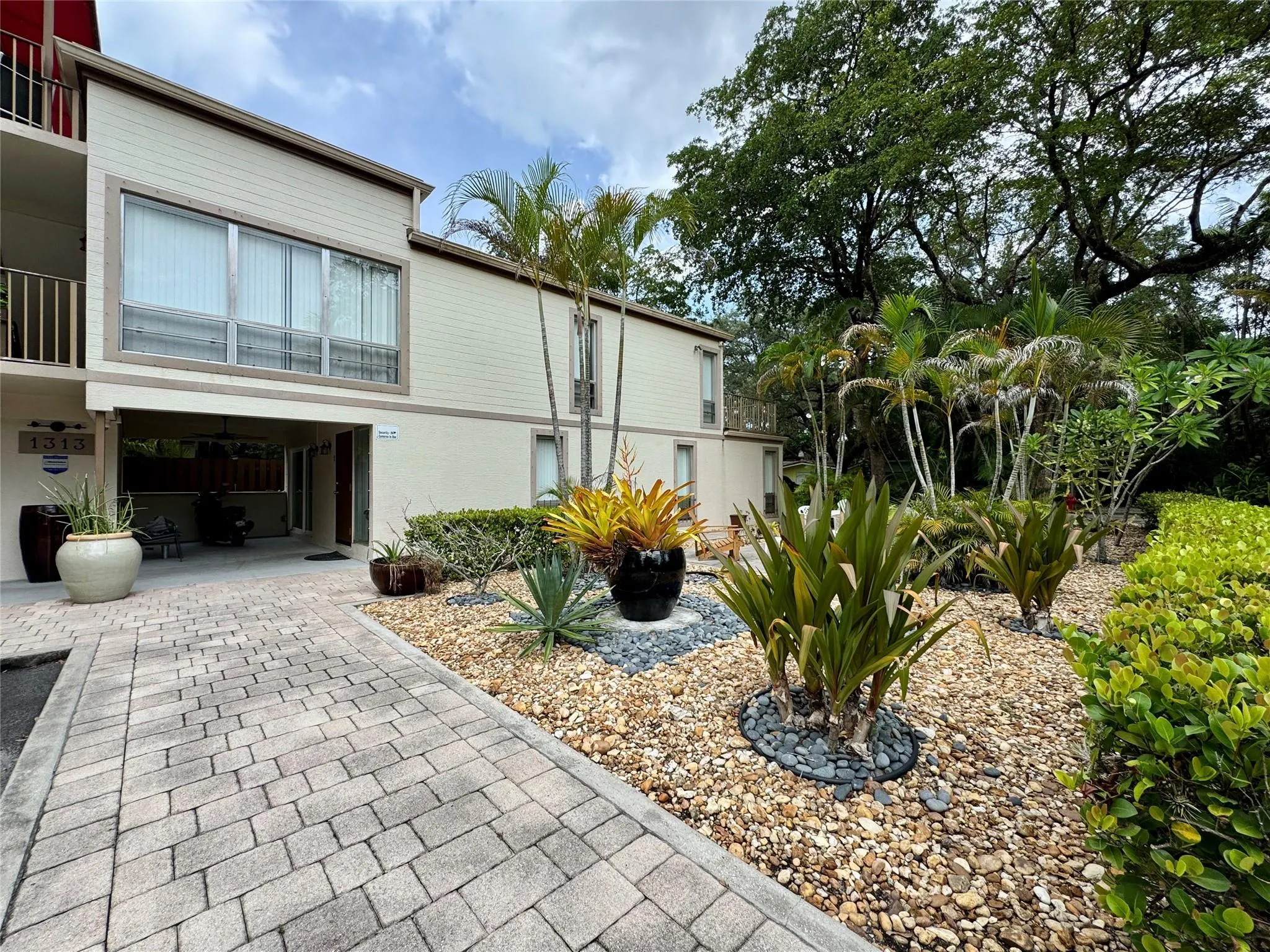 1313 SW 8th Ct, #1
