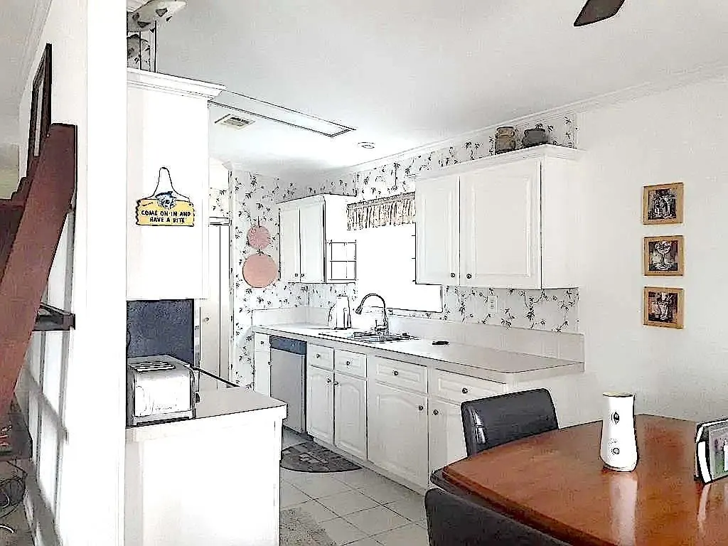2803 NW 62