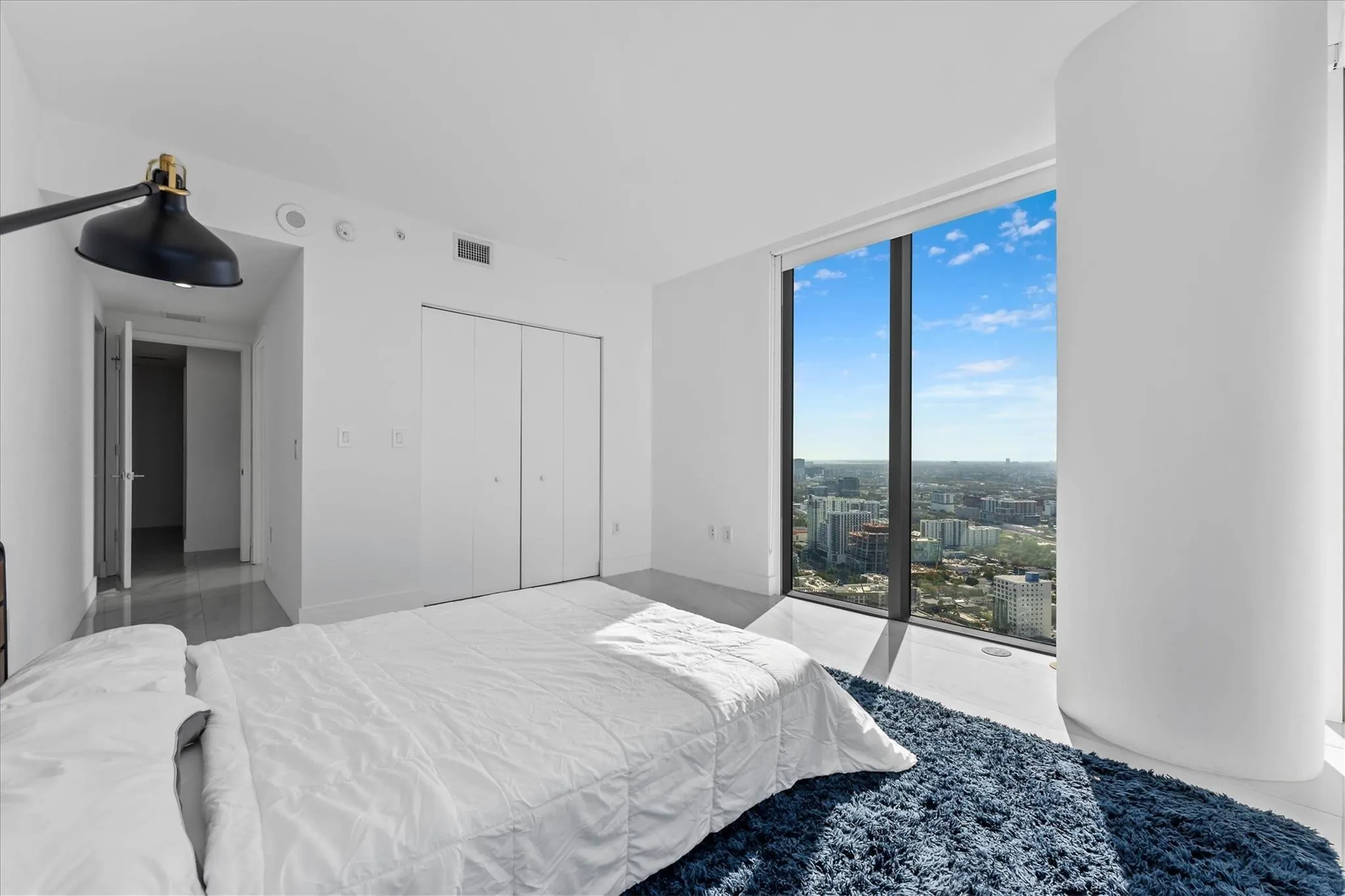 650 NE 32nd Street, #4501