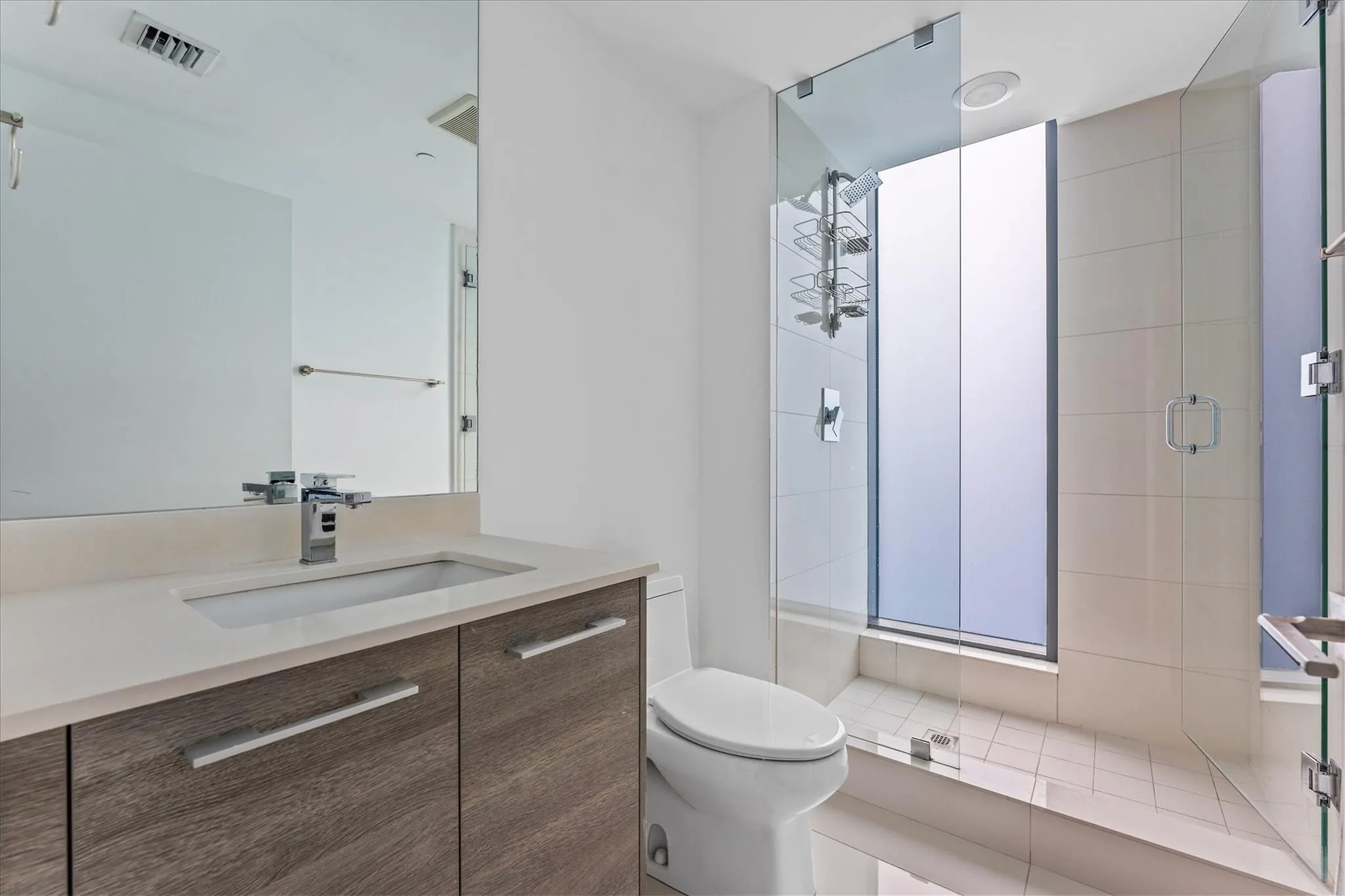 650 NE 32nd Street, #4501