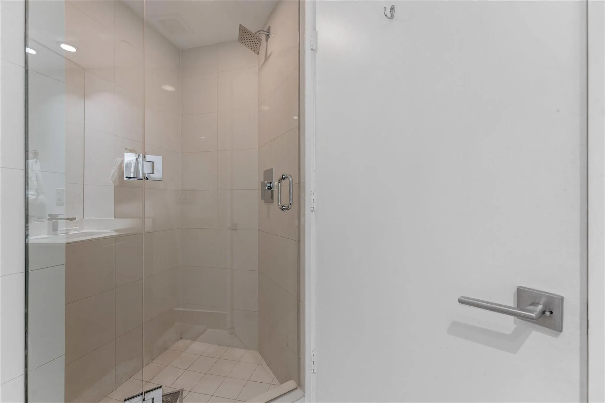 650 NE 32nd Street, #4501