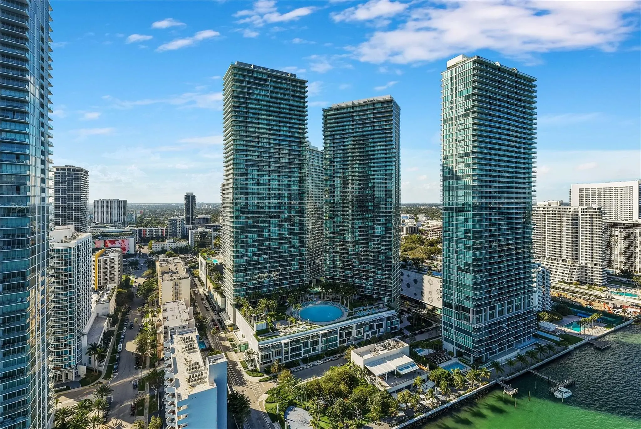 650 NE 32nd Street, #4501