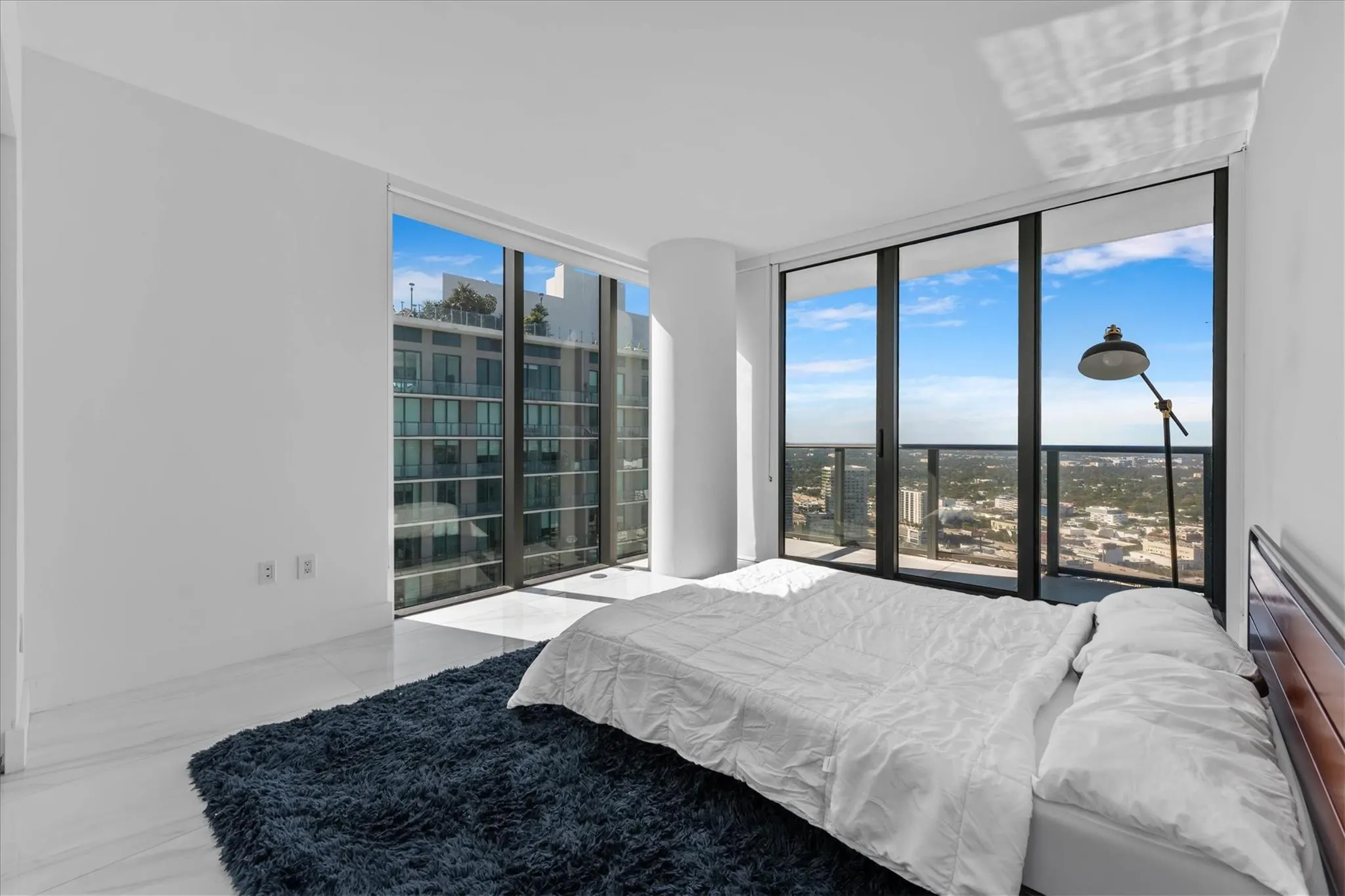 650 NE 32nd Street, #4501