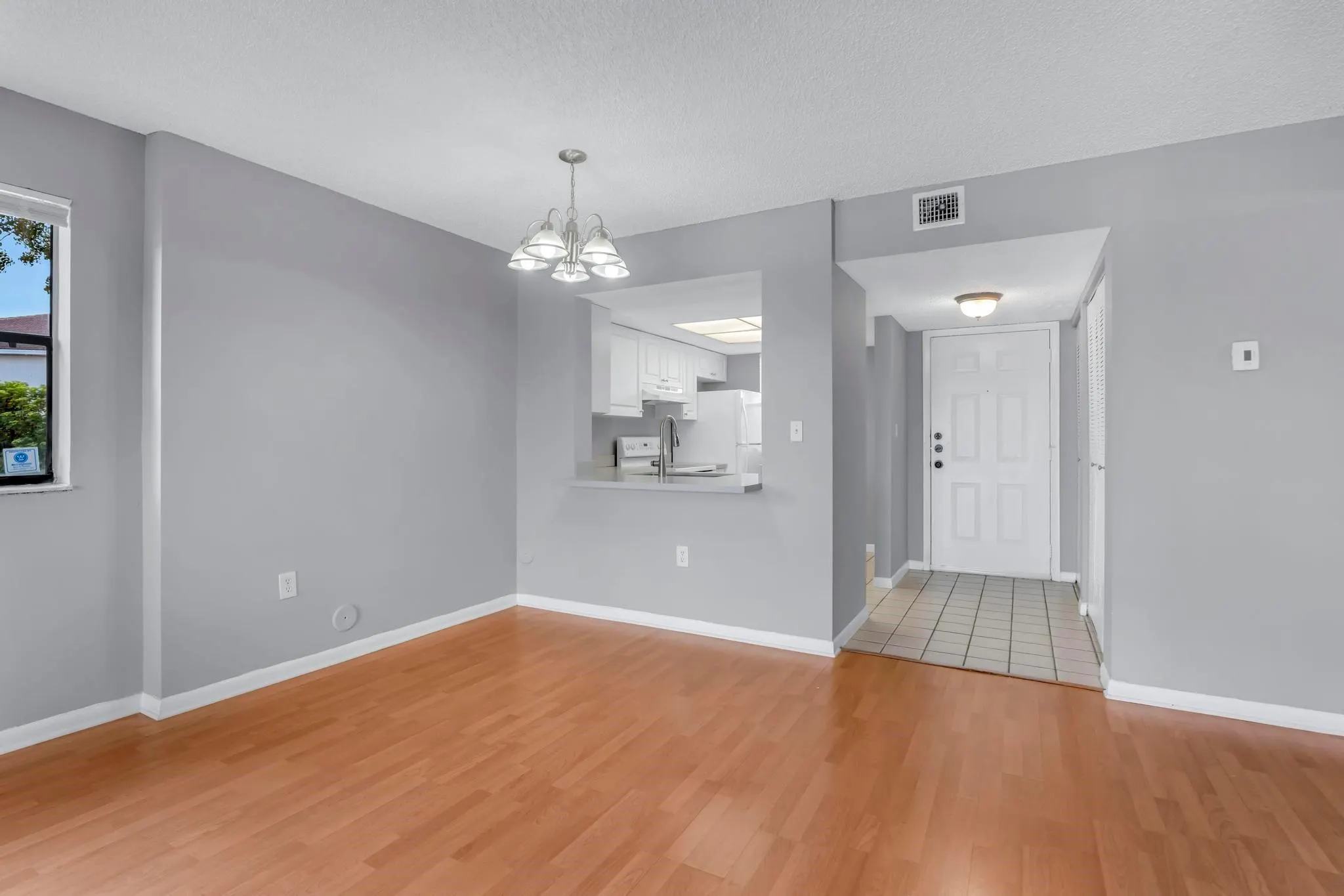 5200 NW 31st Ave, #6,121,157,183
