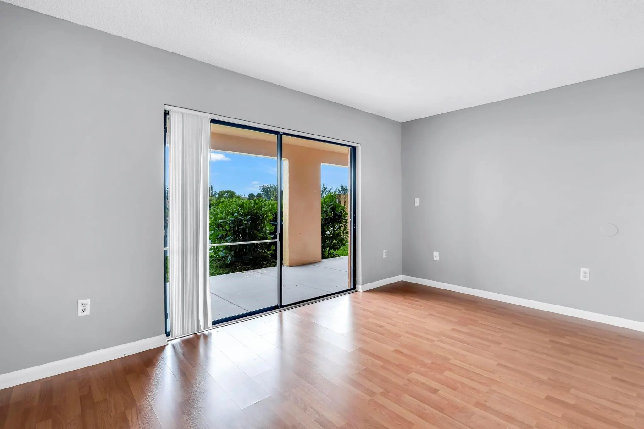 5200 NW 31st Ave, #6,121,157,183