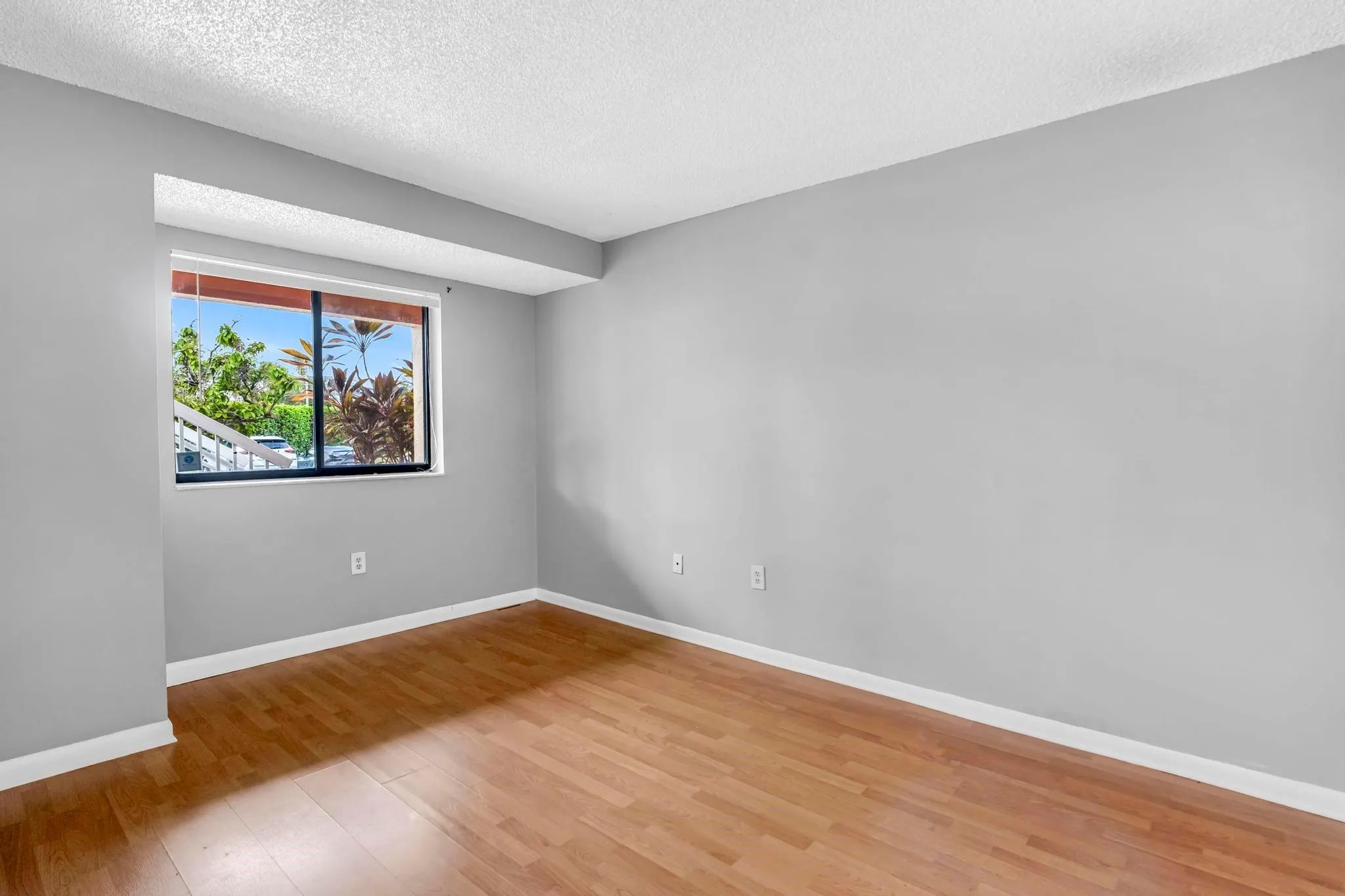 5200 NW 31st Ave, #6,121,157,183