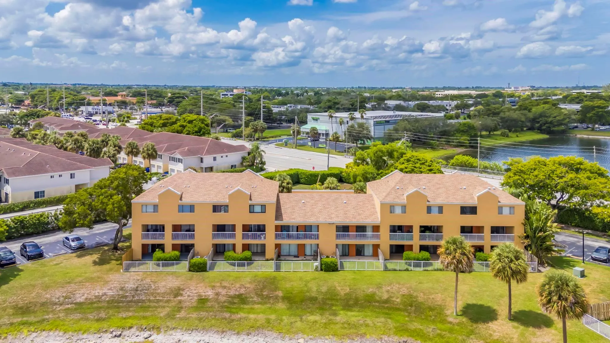 5200 NW 31st Ave, #6,121,157,183