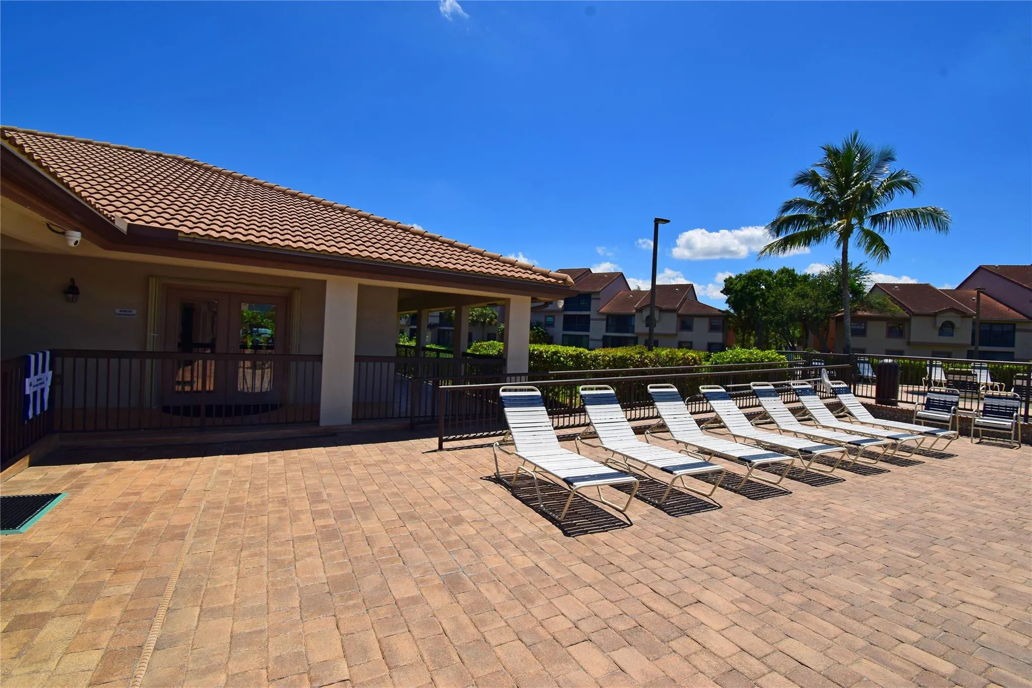10700 NW 14th St, #157