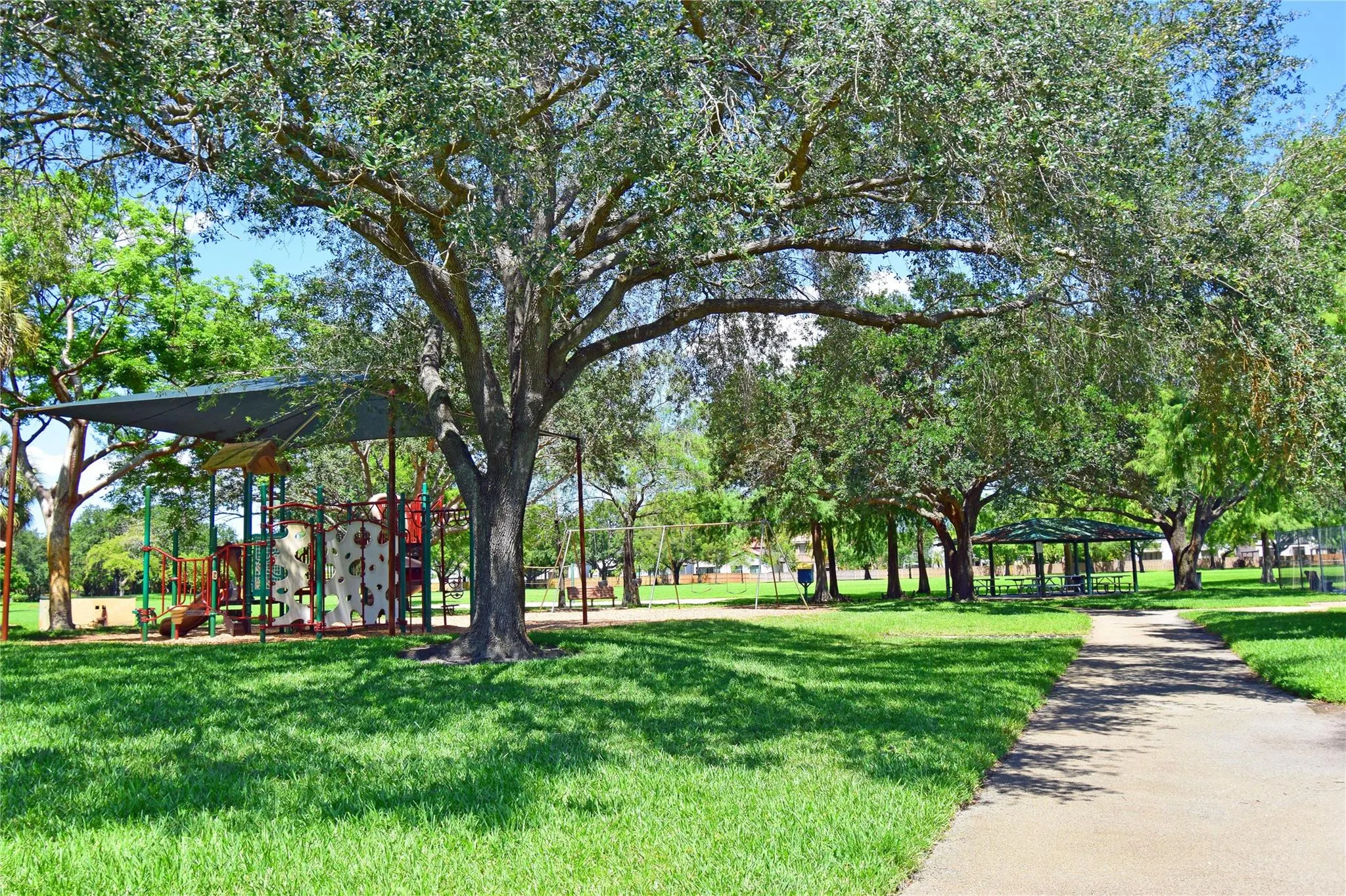 10700 NW 14th St, #157
