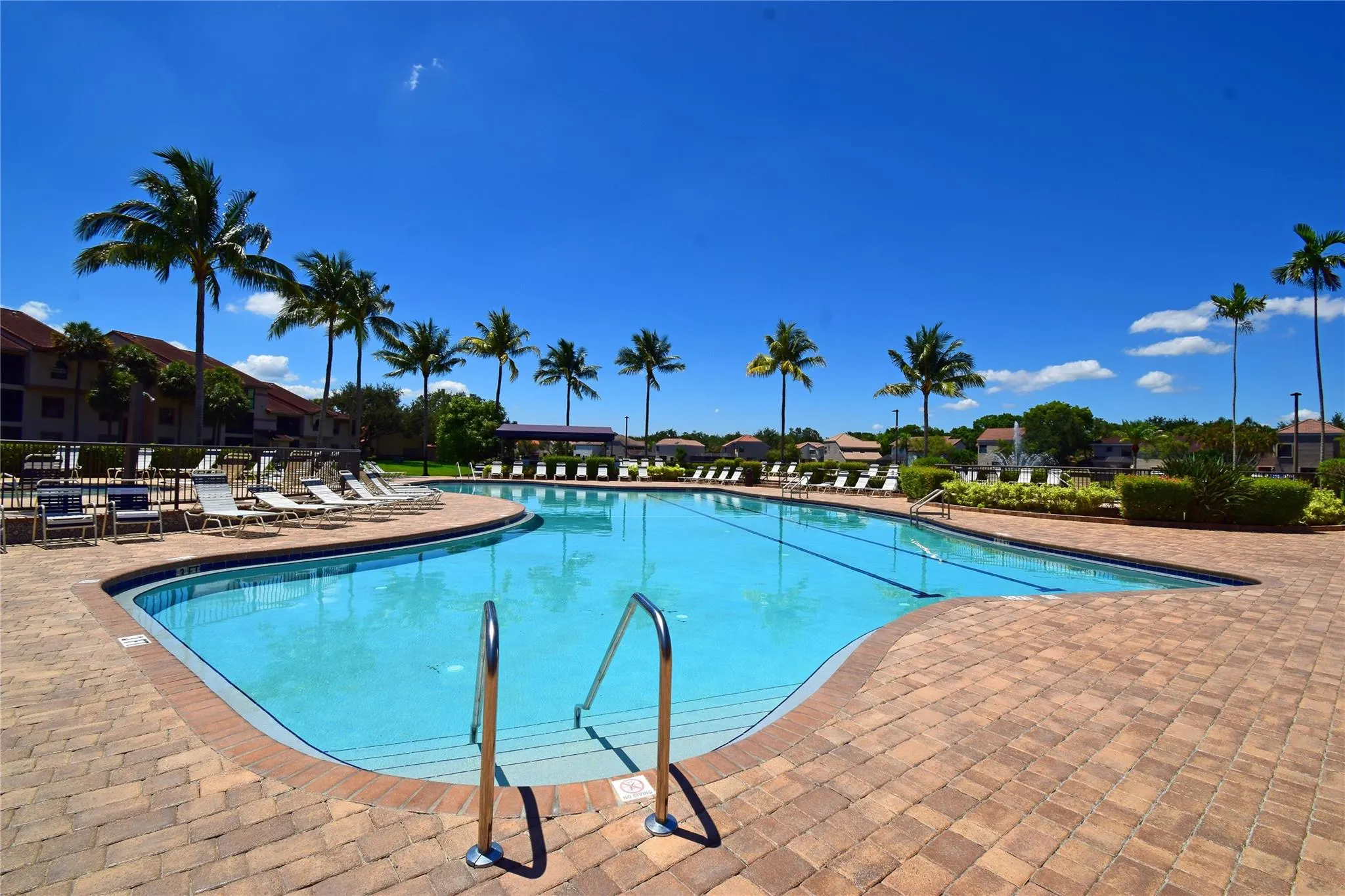 10700 NW 14th St, #157