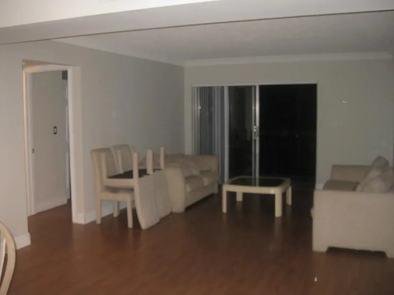 711 N. Pine Island Rd, #301