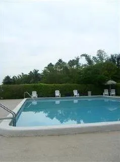 711 N. Pine Island Rd, #301