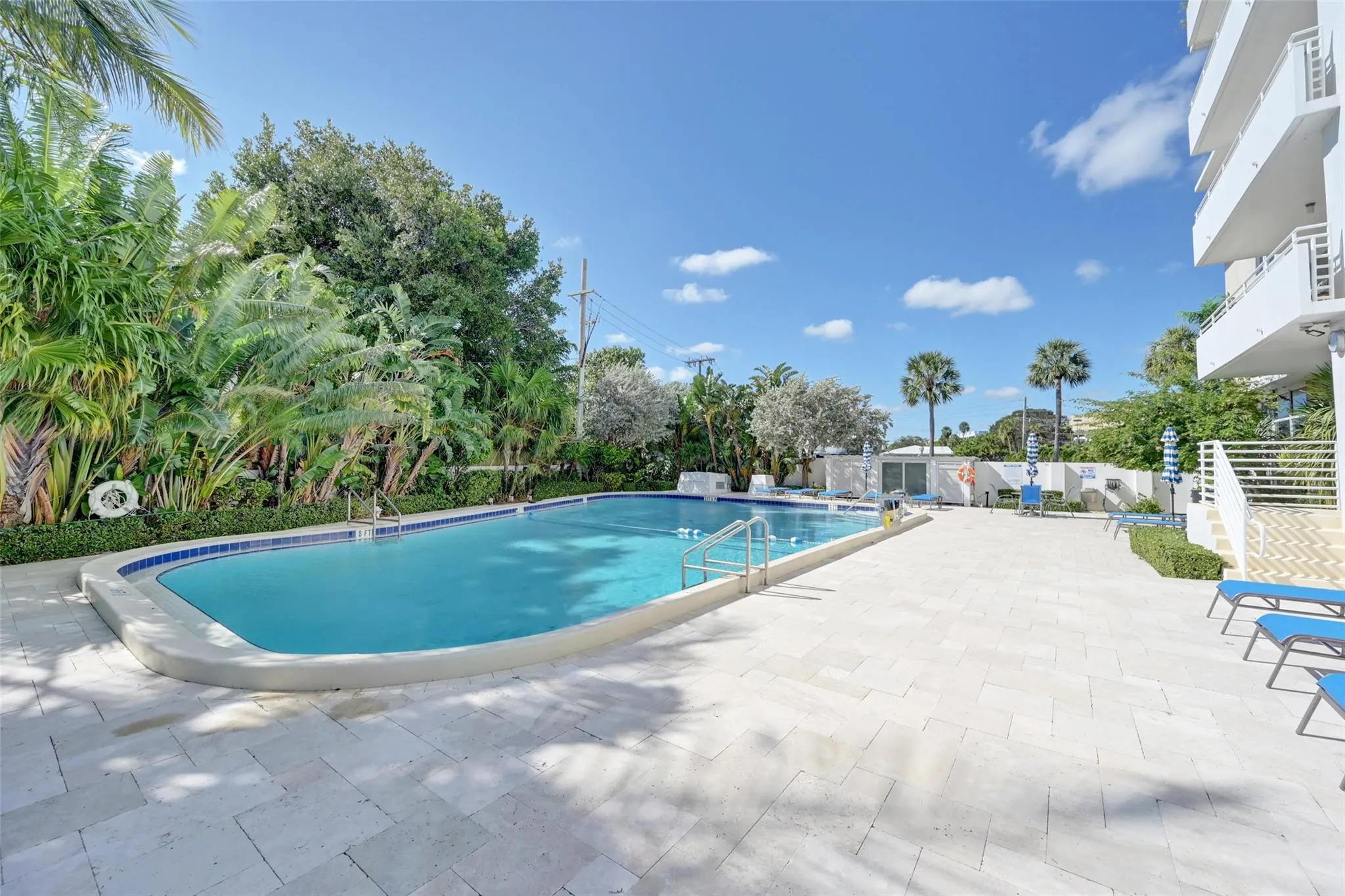 888 Intracoastal Dr, #4F