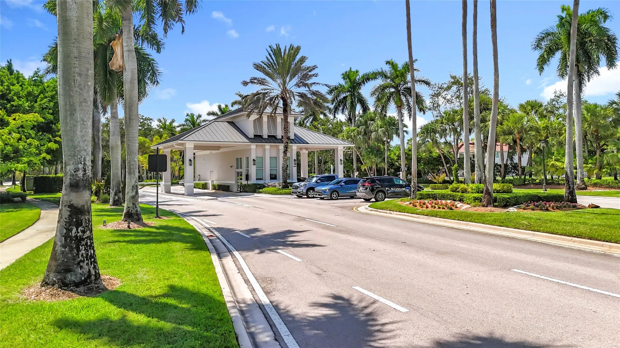 1673 VICTORIA POINTE CIR