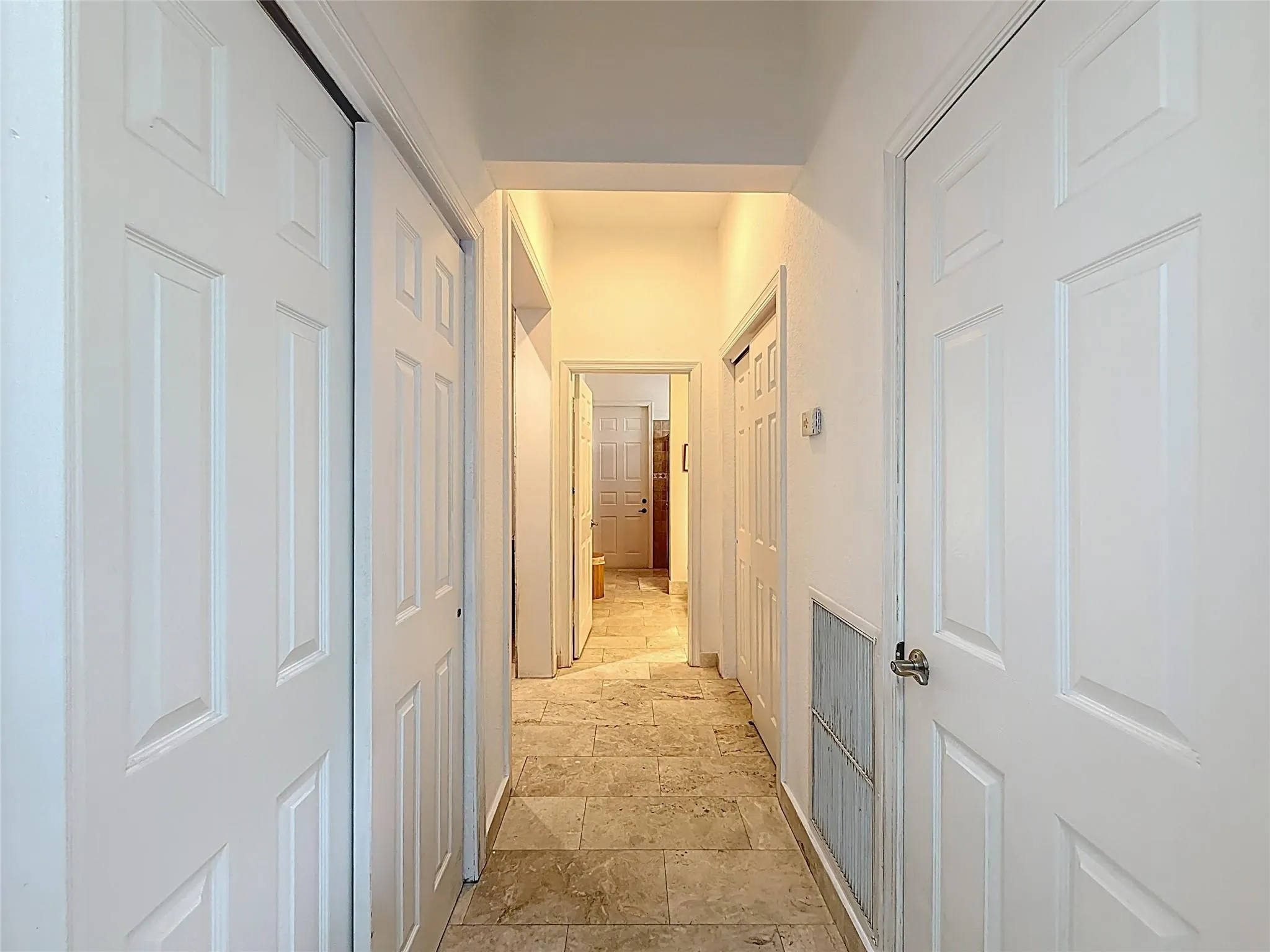 1673 VICTORIA POINTE CIR