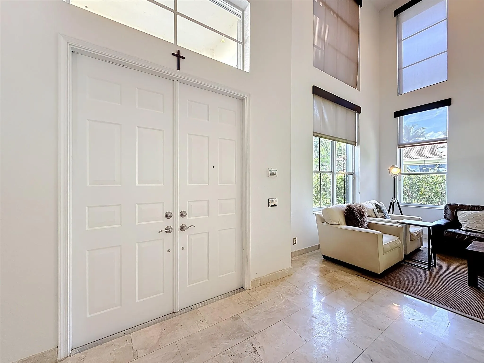 1673 VICTORIA POINTE CIR