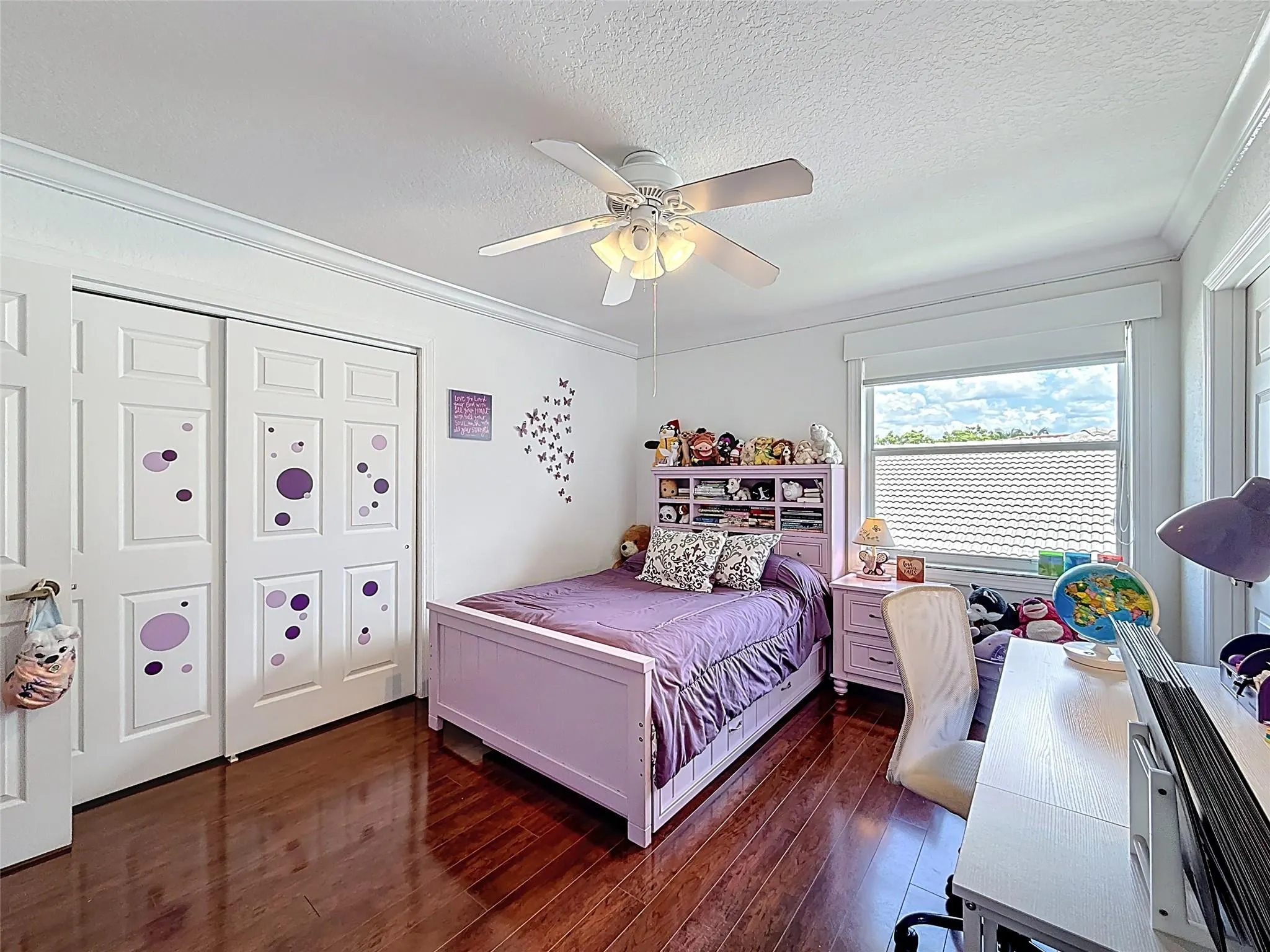 1673 VICTORIA POINTE CIR