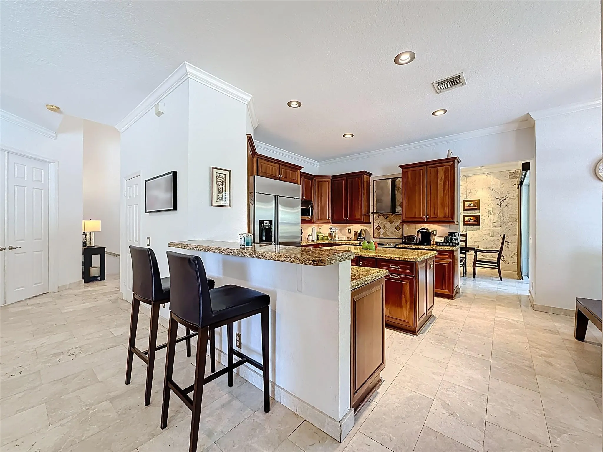 1673 VICTORIA POINTE CIR