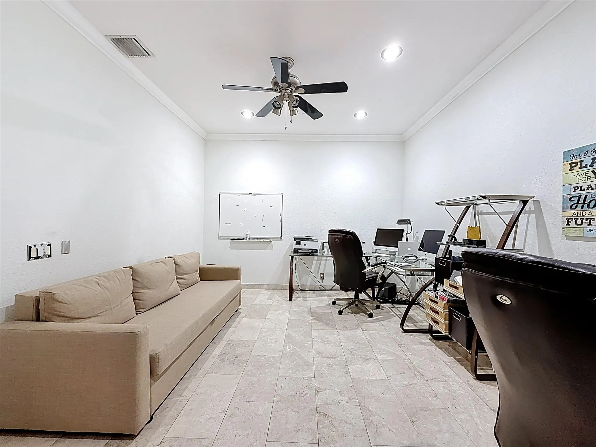 1673 VICTORIA POINTE CIR