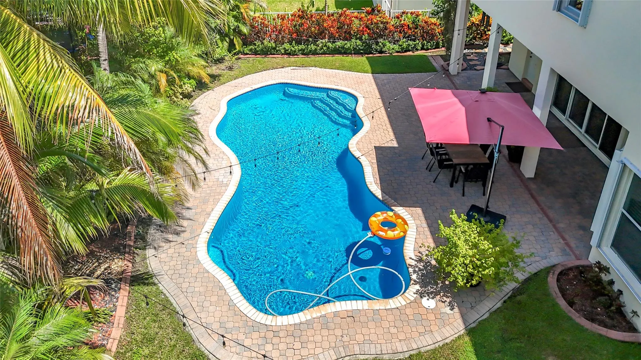 1673 VICTORIA POINTE CIR