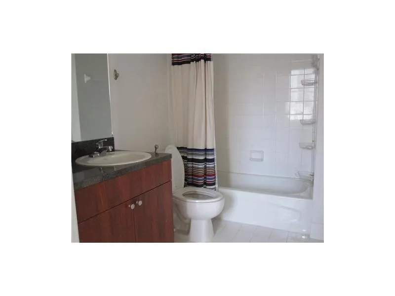 115 SW 11 ST, #708