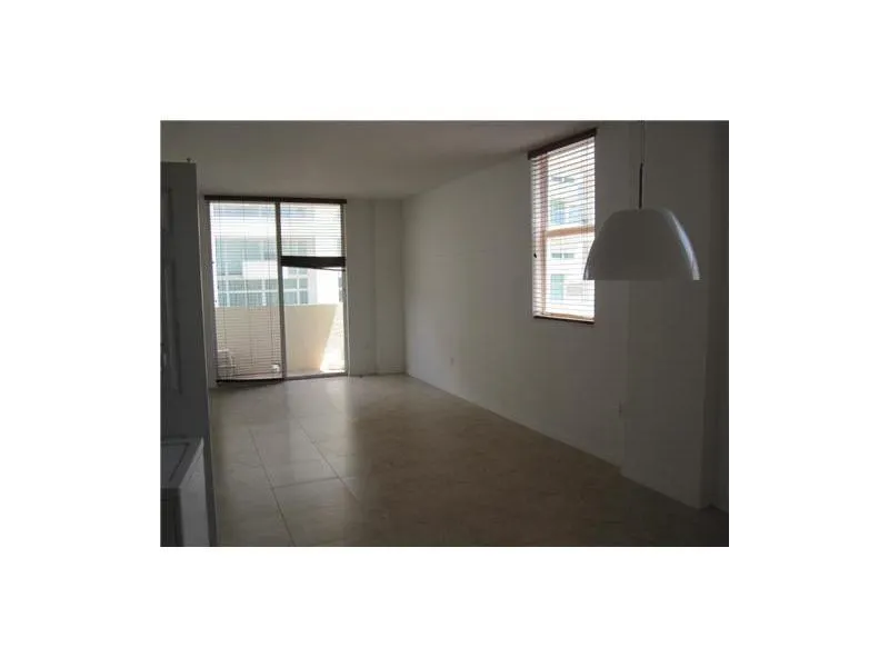 115 SW 11 ST, #708