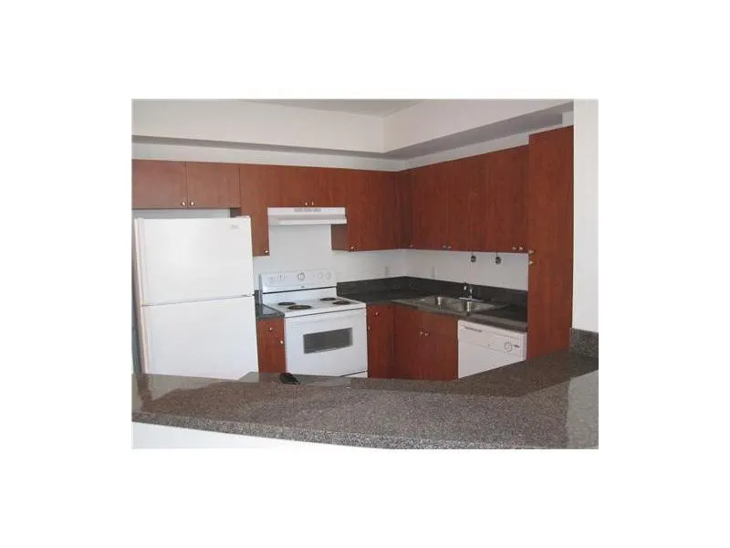 115 SW 11 ST, #708