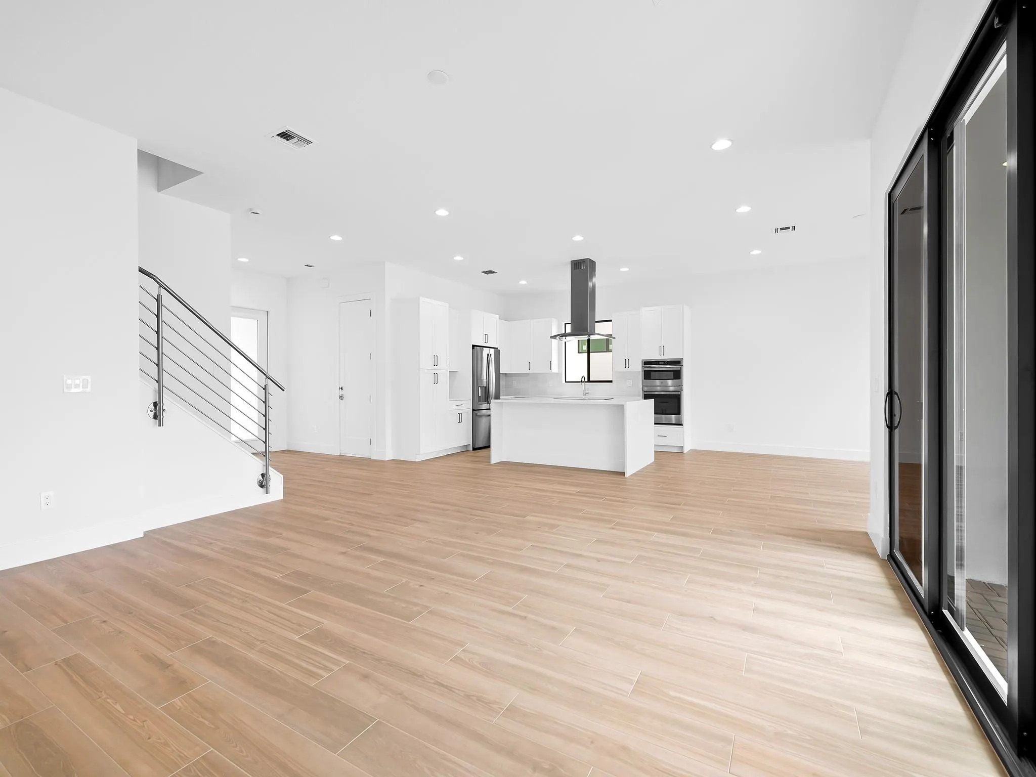 1446 SW 23rd Street