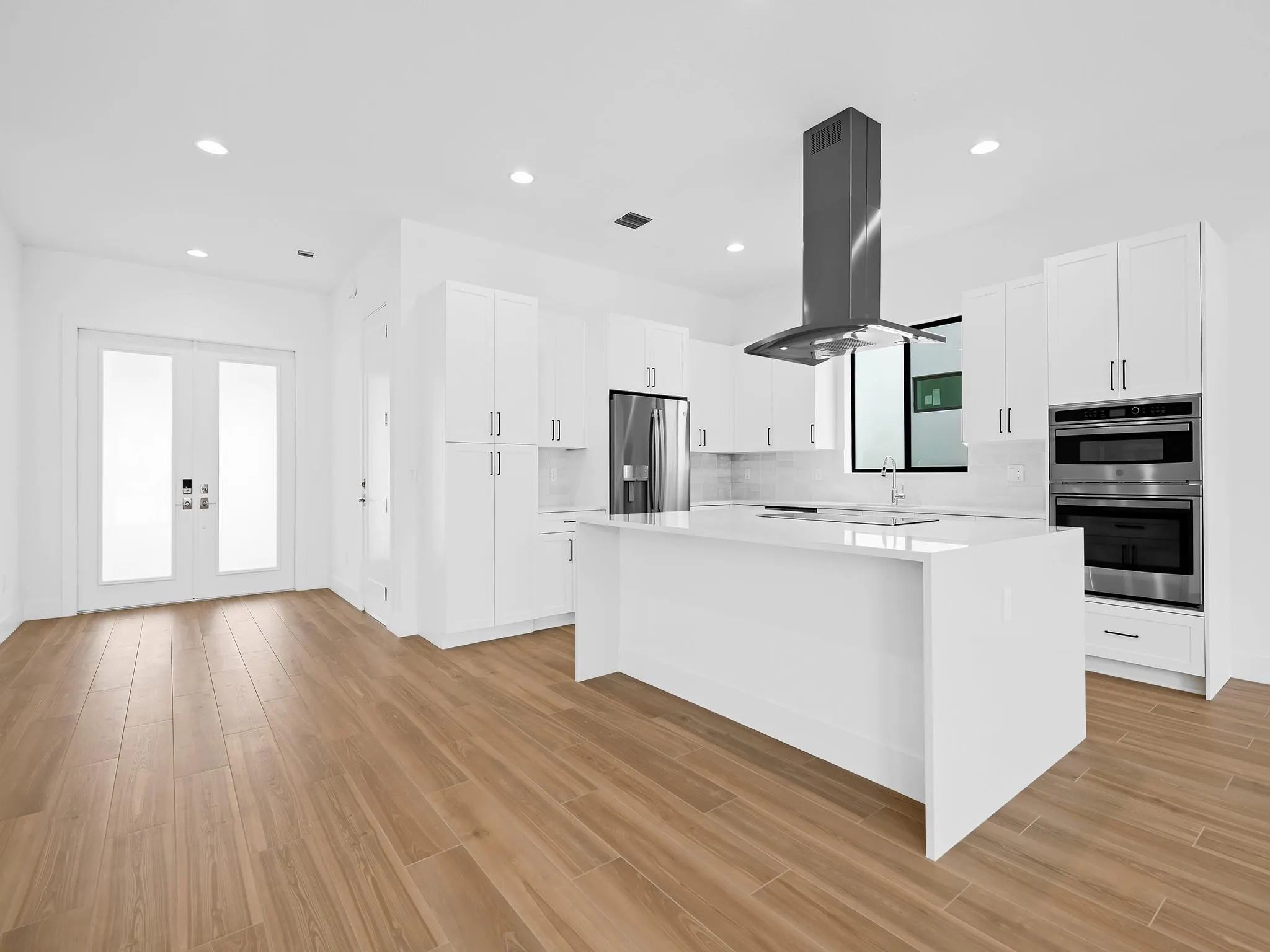 1446 SW 23rd Street