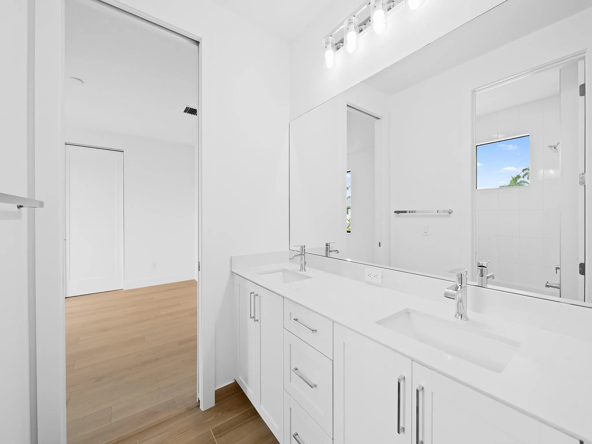 1446 SW 23rd Street