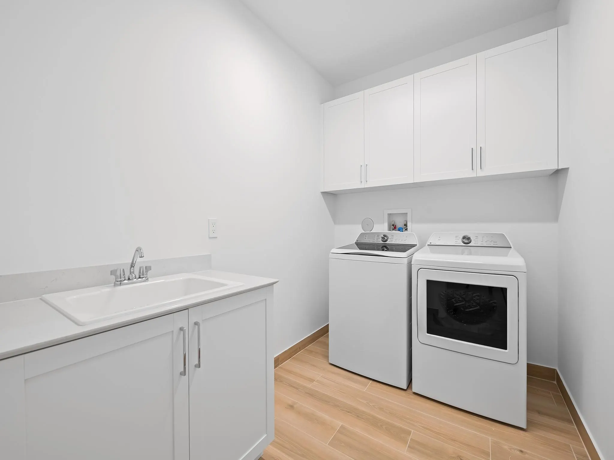 1446 SW 23rd Street