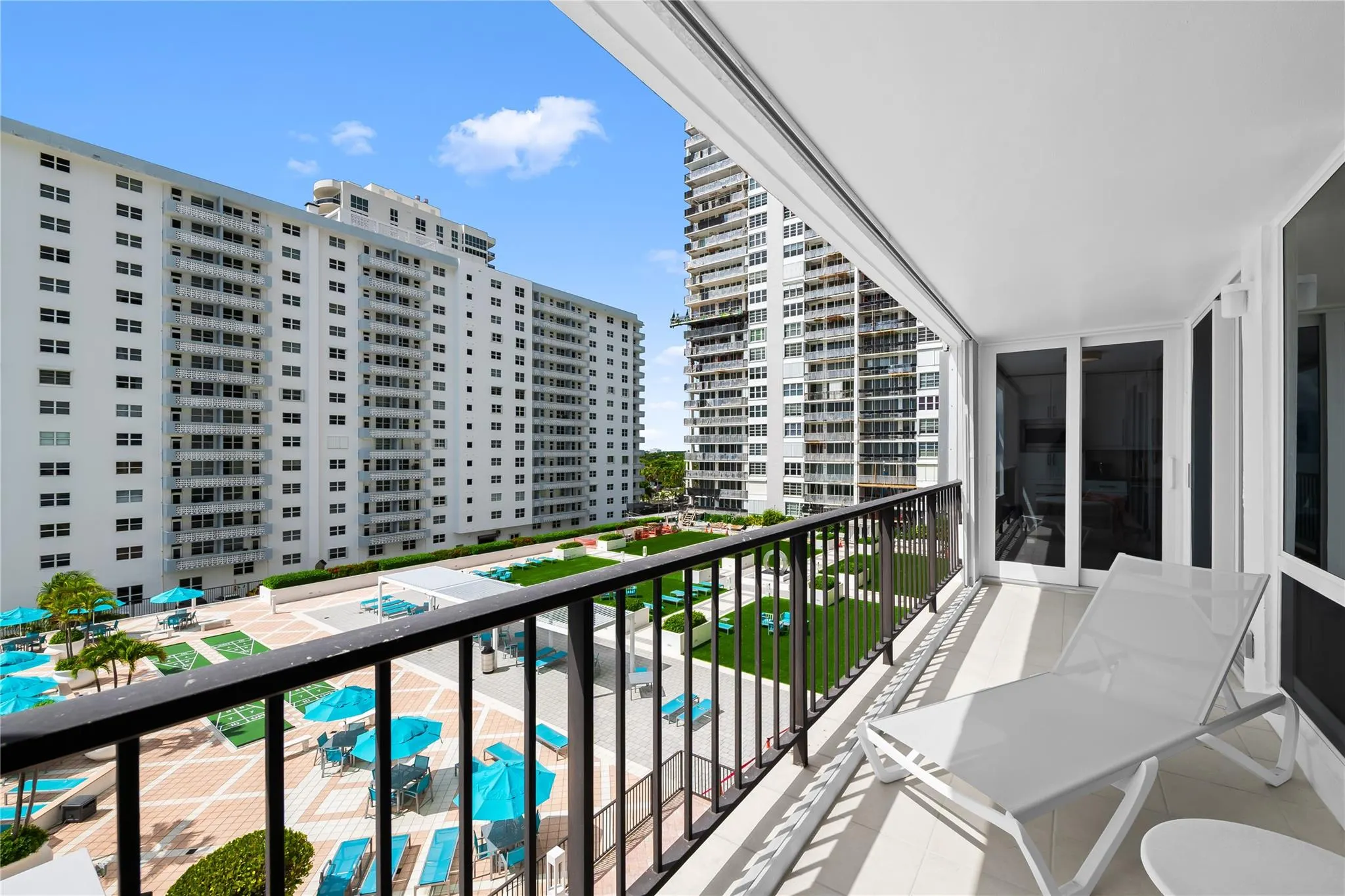 4280 Galt Ocean Dr, #5M