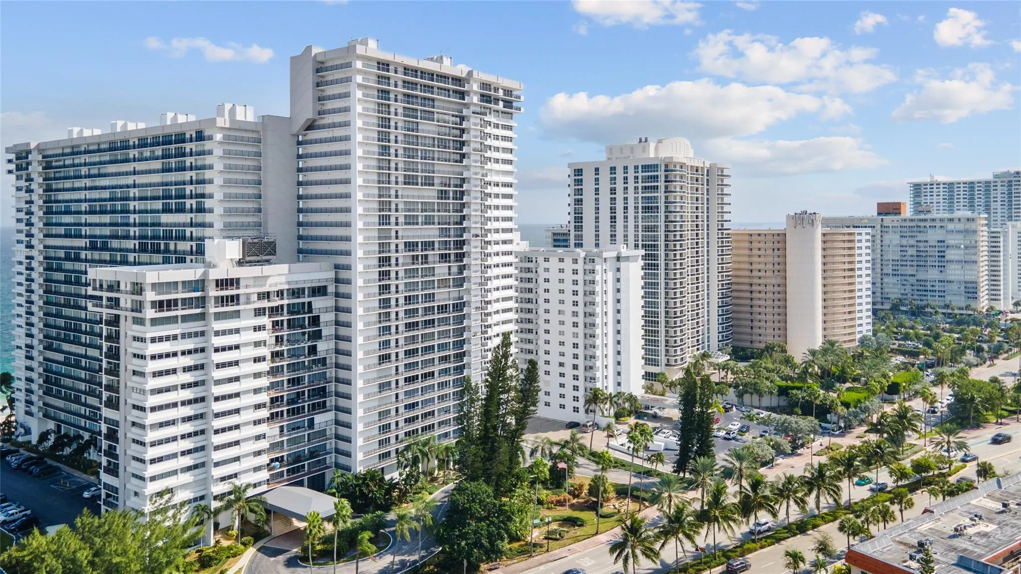 4280 Galt Ocean Dr, #5M